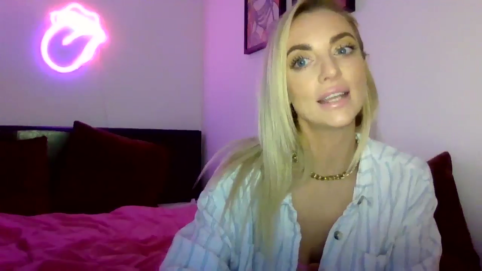 Gallery image thumbnail from Cherry_sour's myfreecams stream on, 01/09/2024, 21:10 image 9 of 20