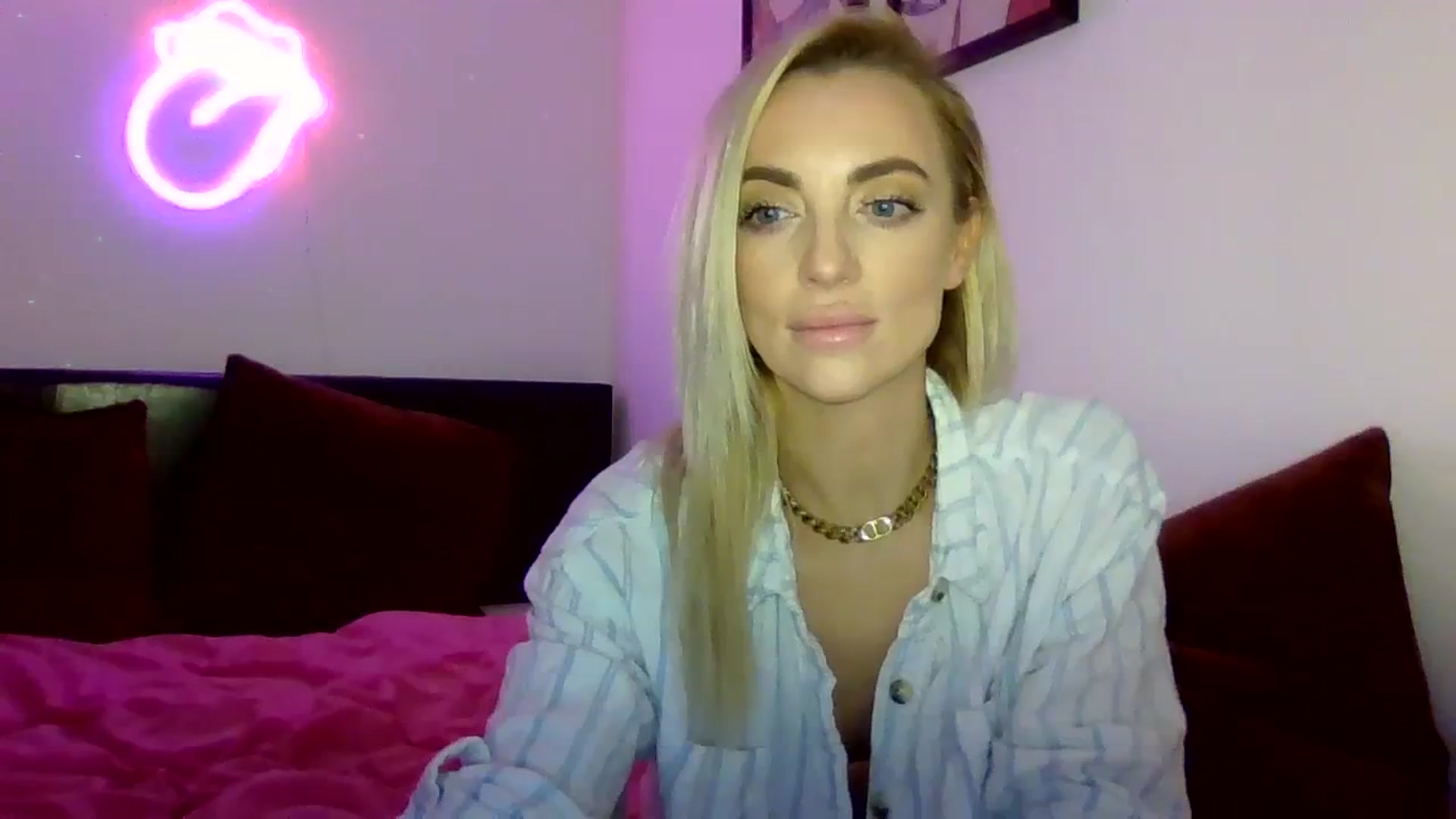 Gallery image thumbnail from Cherry_sour's myfreecams stream on, 01/09/2024, 21:10 image 11 of 20