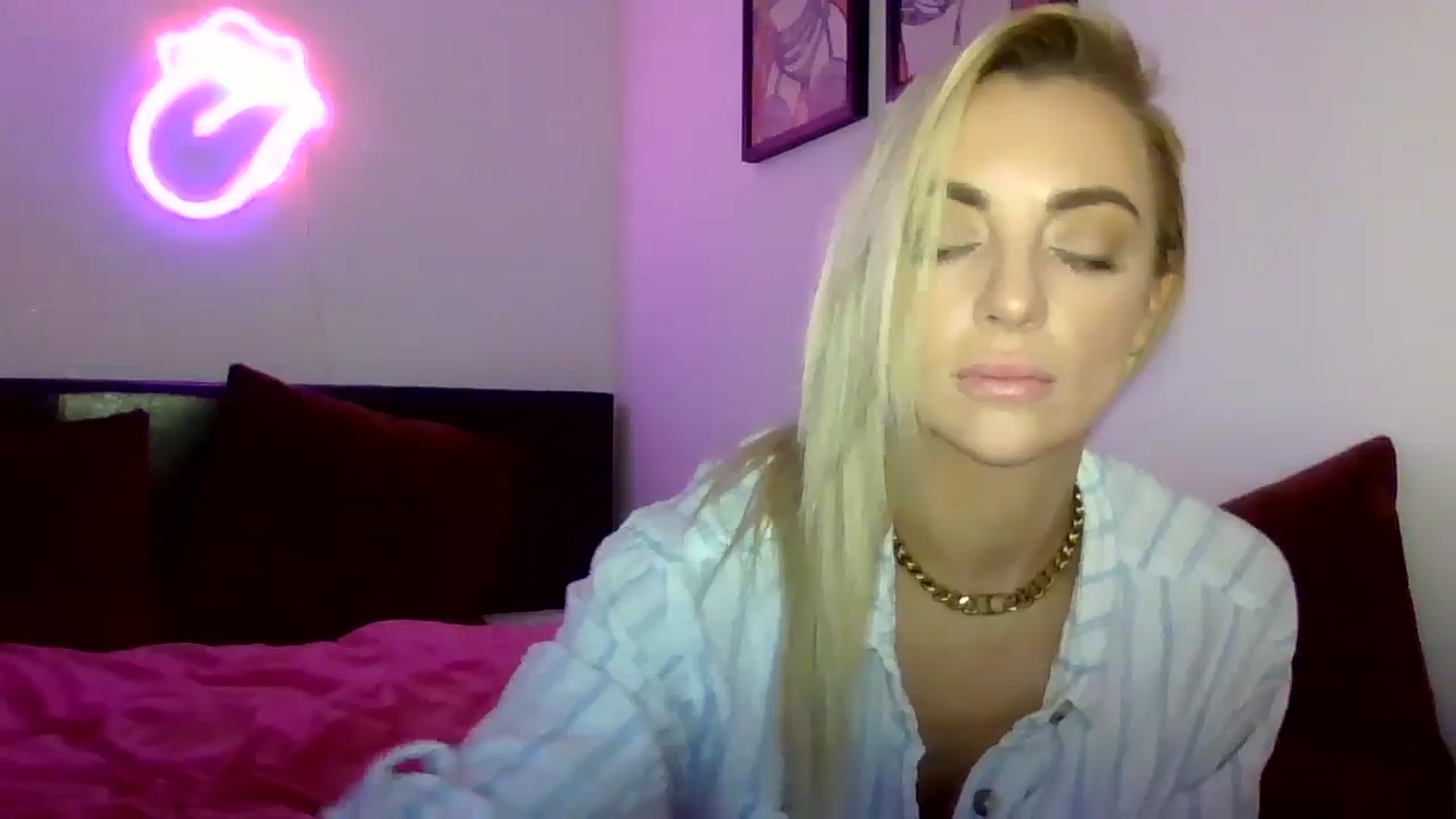 Gallery image thumbnail from Cherry_sour's myfreecams stream on, 01/09/2024, 21:10 image 12 of 20