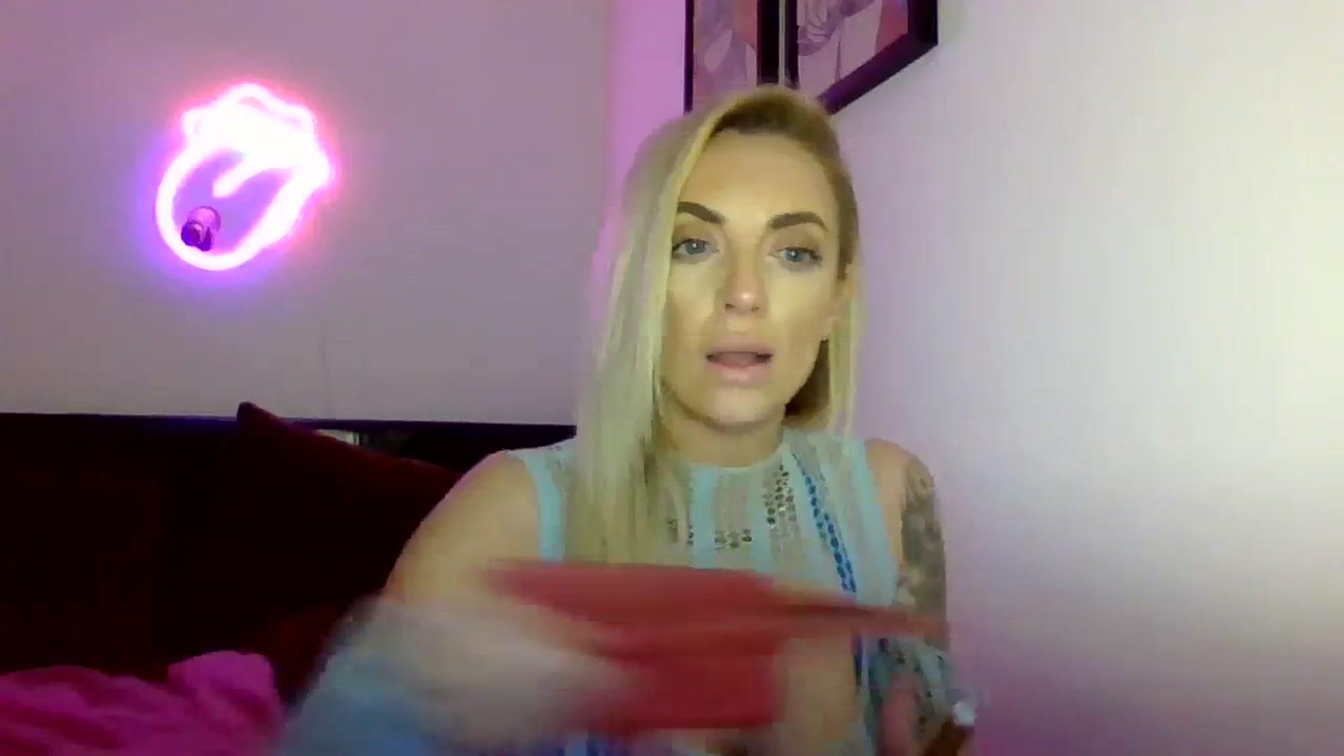 Gallery image thumbnail from Cherry_sour's myfreecams stream on, 01/10/2024, 21:56 image 6 of 20