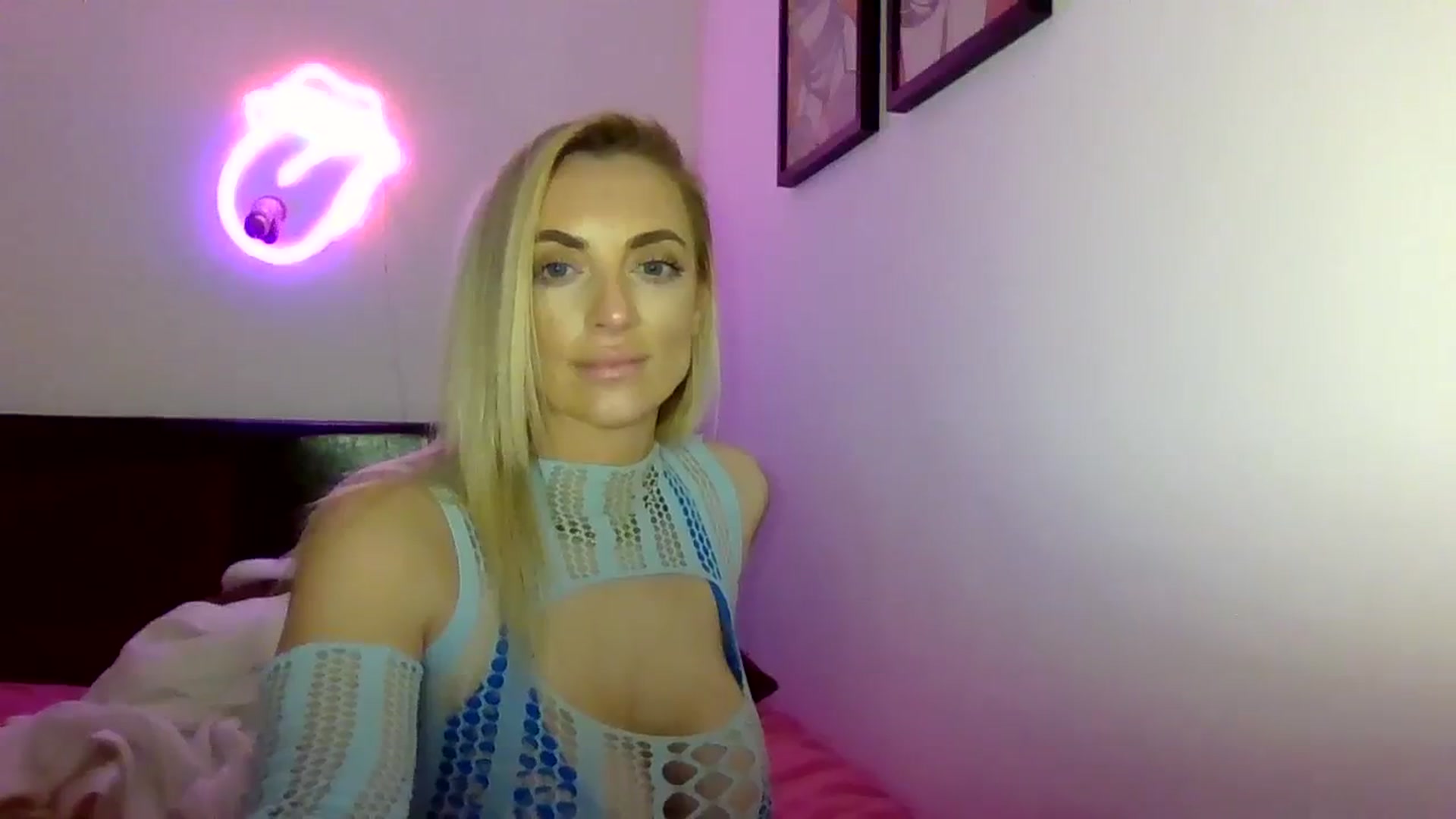 Gallery image thumbnail from Cherry_sour's myfreecams stream on, 01/10/2024, 21:56 image 20 of 20