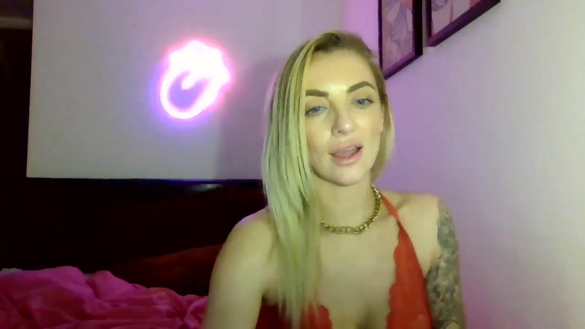 Gallery image thumbnail from Cherry_sour's myfreecams stream on, 01/11/2024, 23:11 image 7 of 20