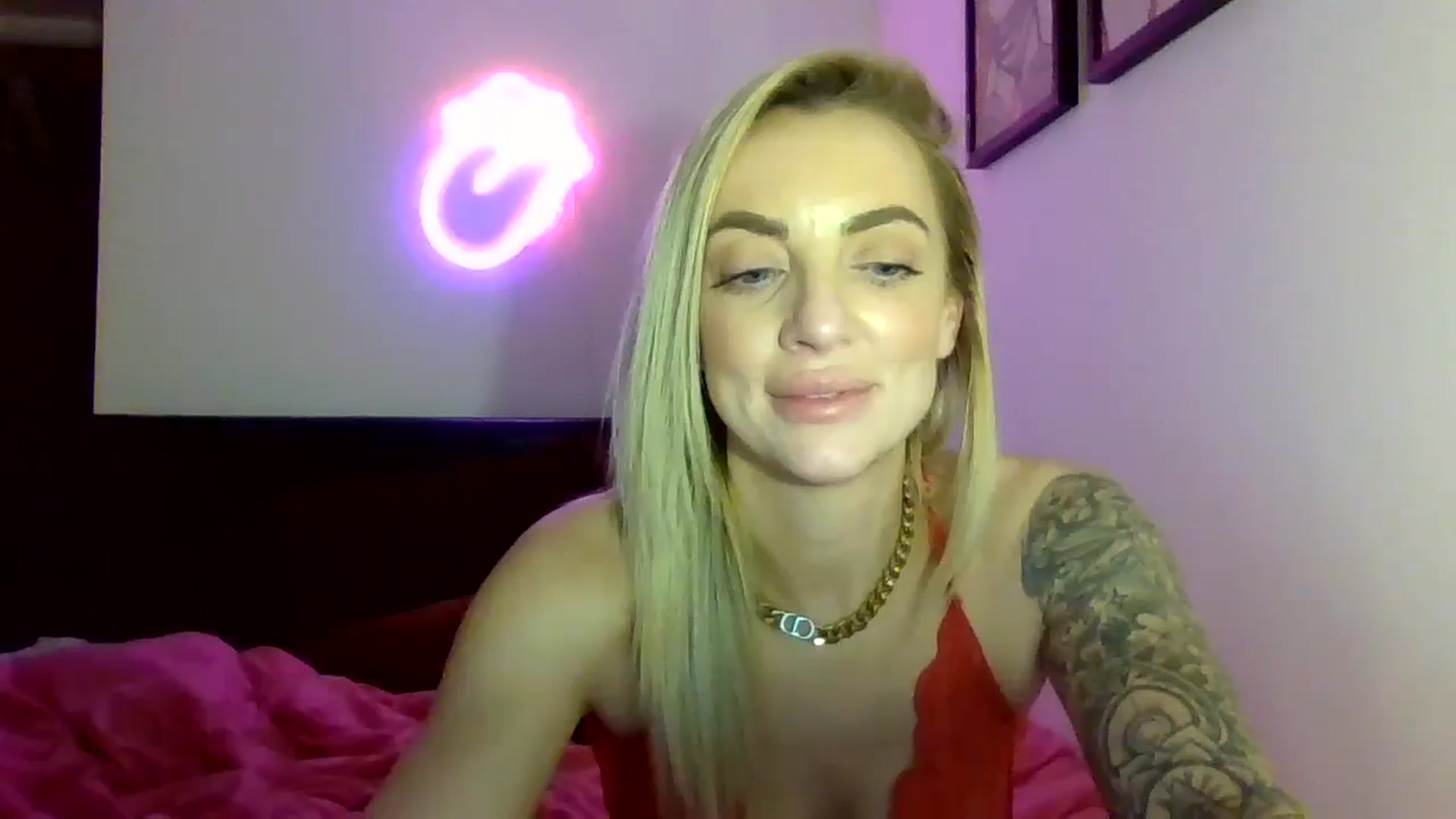 Gallery image thumbnail from Cherry_sour's myfreecams stream on, 01/11/2024, 23:11 image 15 of 20