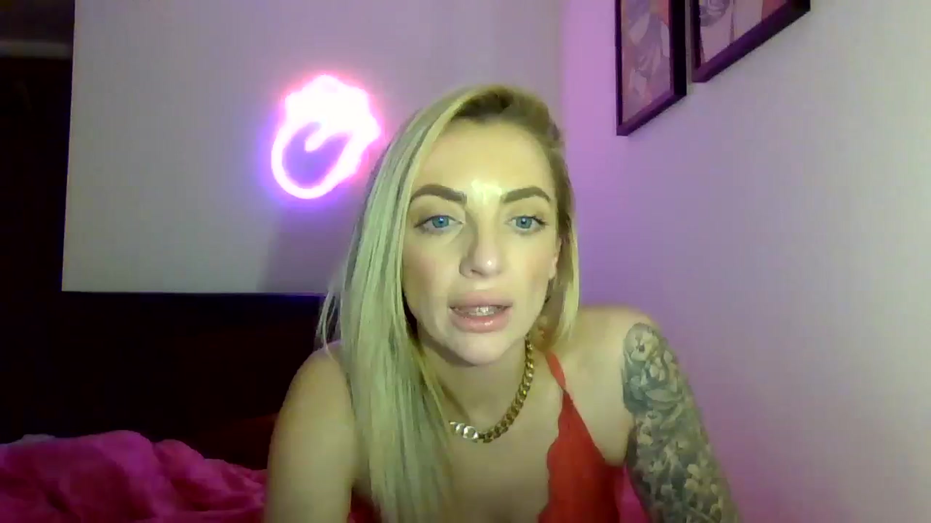 Gallery image thumbnail from Cherry_sour's myfreecams stream on, 01/11/2024, 23:11 image 14 of 20