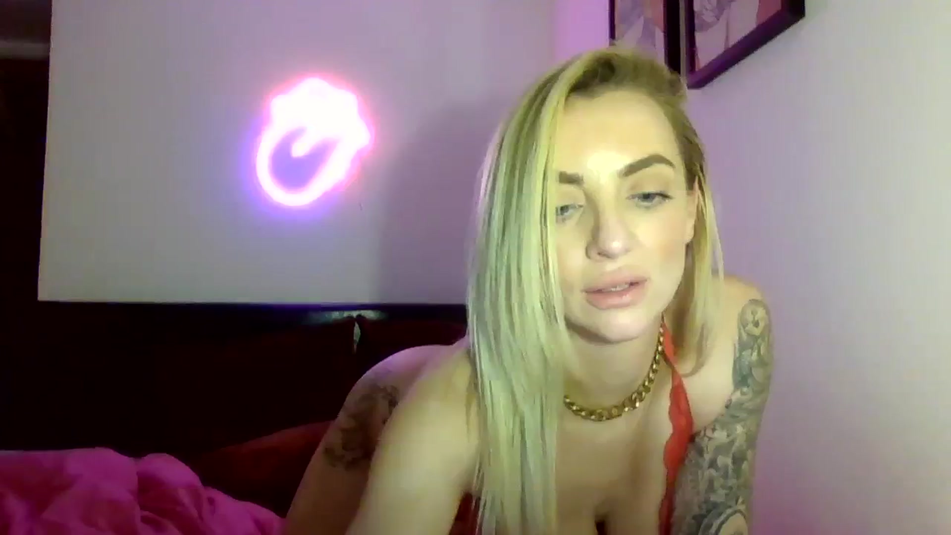 Gallery image thumbnail from Cherry_sour's myfreecams stream on, 01/11/2024, 23:11 image 4 of 20