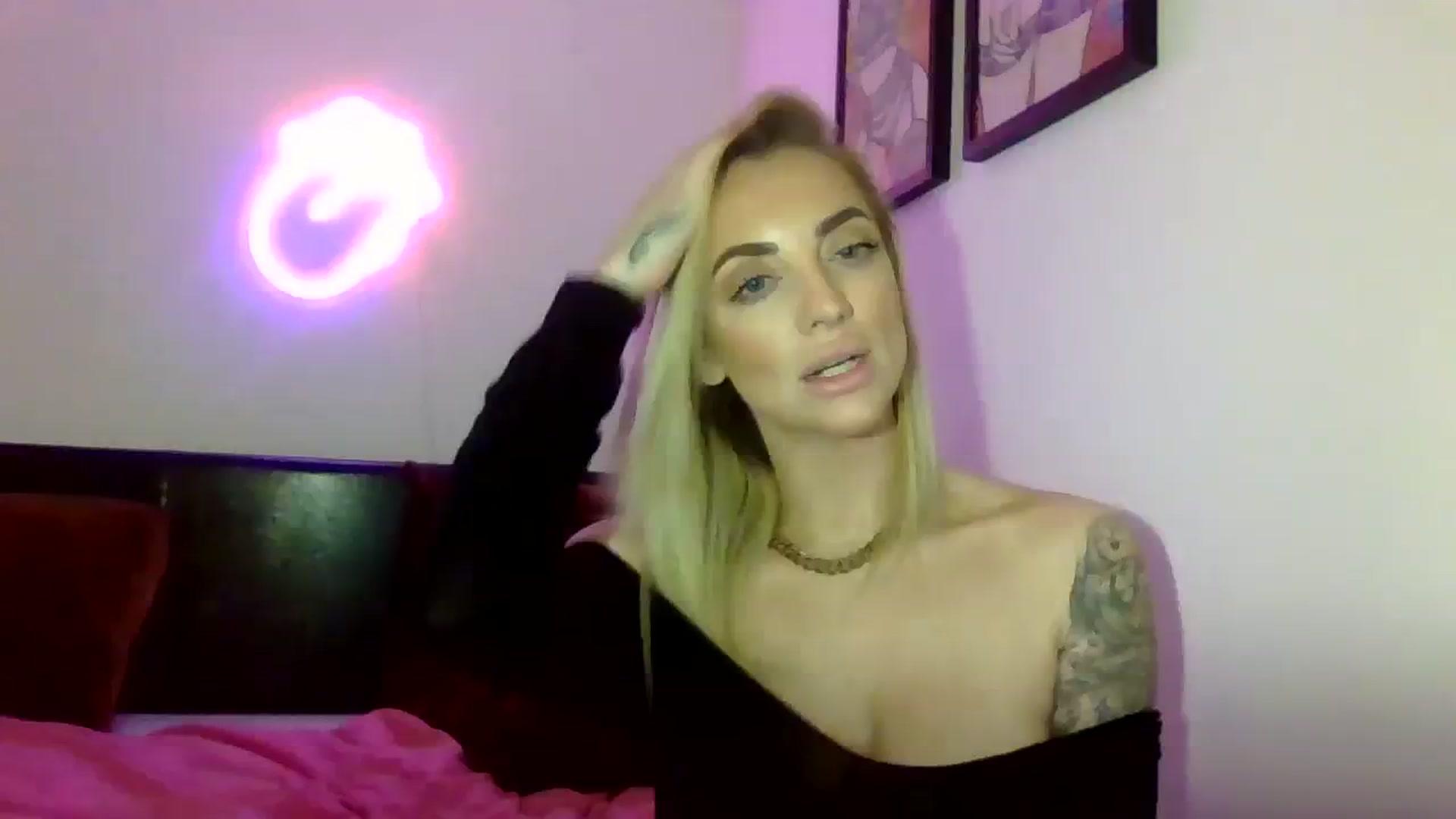 Gallery image thumbnail from Cherry_sour's myfreecams stream on, 01/12/2024, 23:24 image 1 of 20