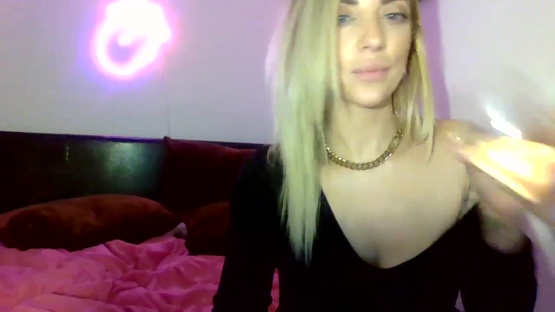 Gallery image thumbnail from Cherry_sour's myfreecams stream on, 01/12/2024, 23:24 image 9 of 20