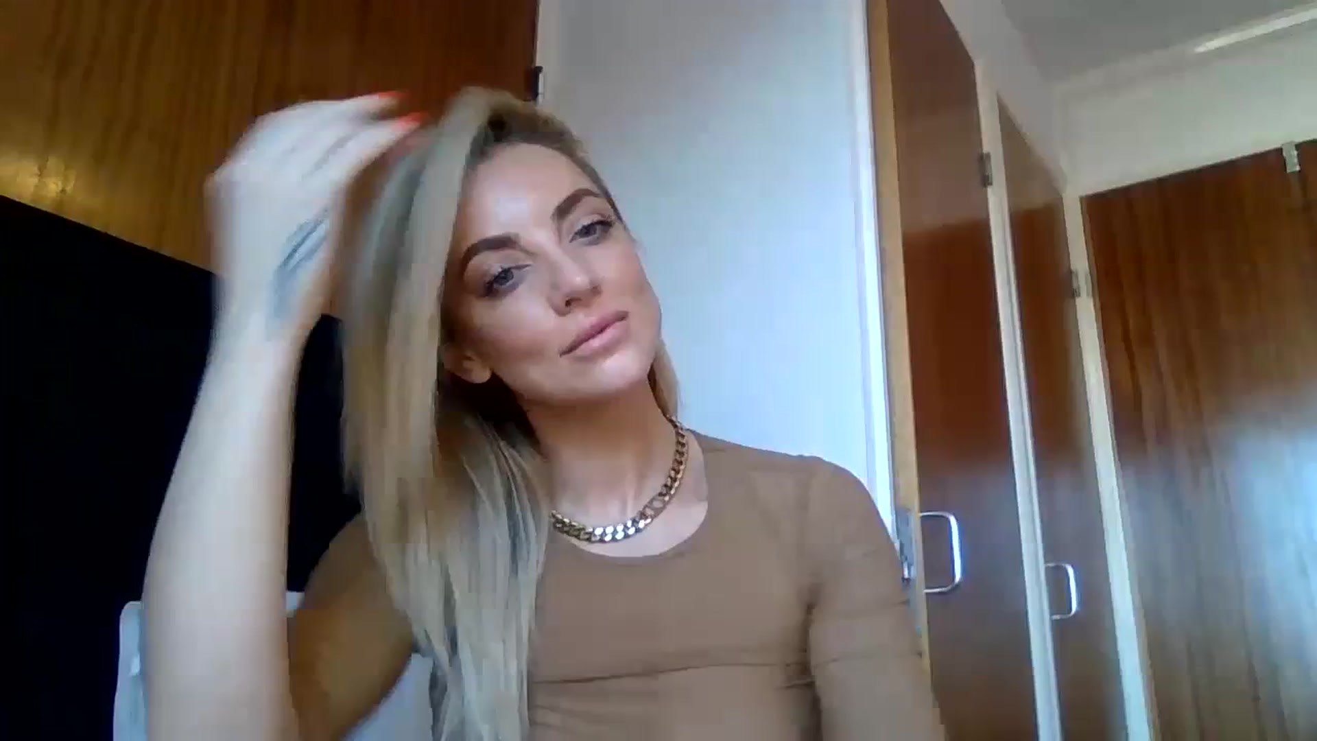 Gallery image thumbnail from Cherry_sour's myfreecams stream on, 01/16/2024, 14:43 image 19 of 20