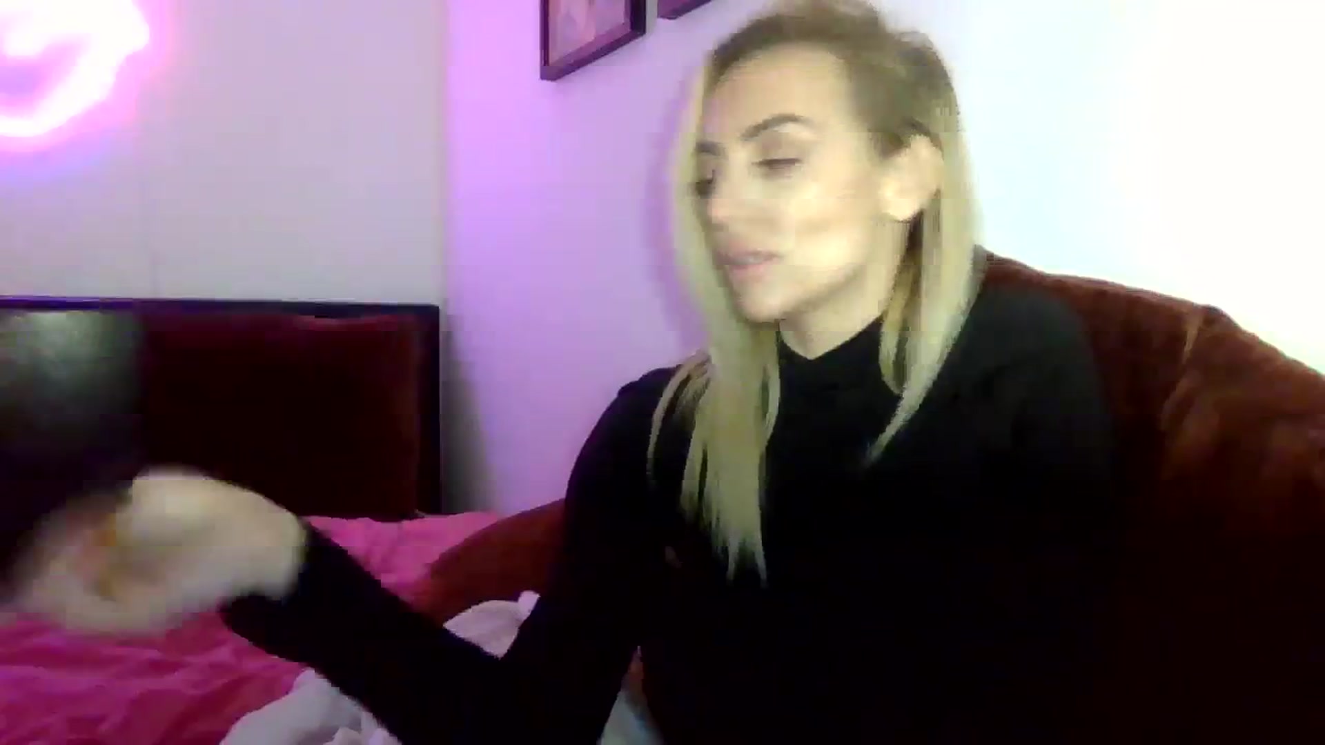 Gallery image thumbnail from Cherry_sour's myfreecams stream on, 01/16/2024, 21:24 image 3 of 20