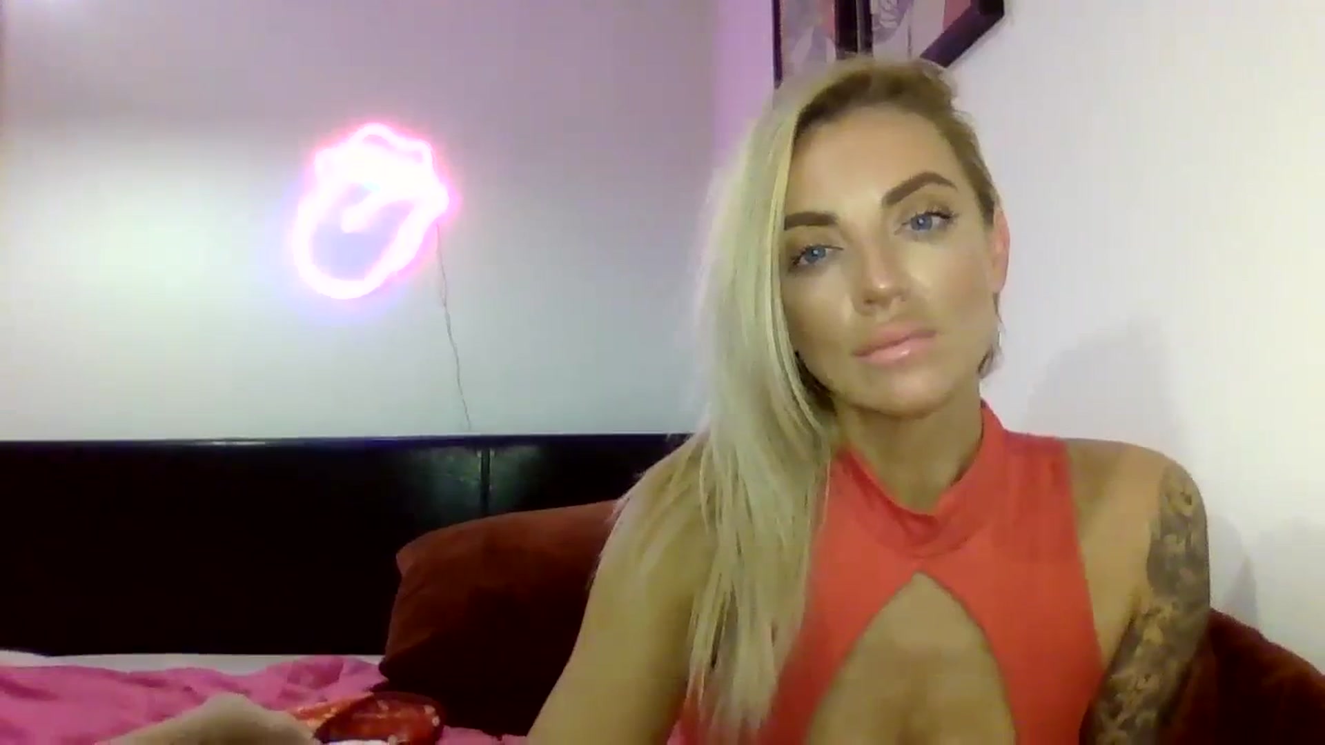 Gallery image thumbnail from Cherry_sour's myfreecams stream on, 01/17/2024, 16:48 image 8 of 20
