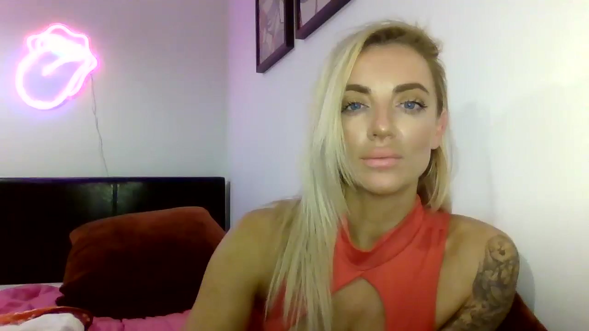 Gallery image thumbnail from Cherry_sour's myfreecams stream on, 01/17/2024, 16:48 image 1 of 20