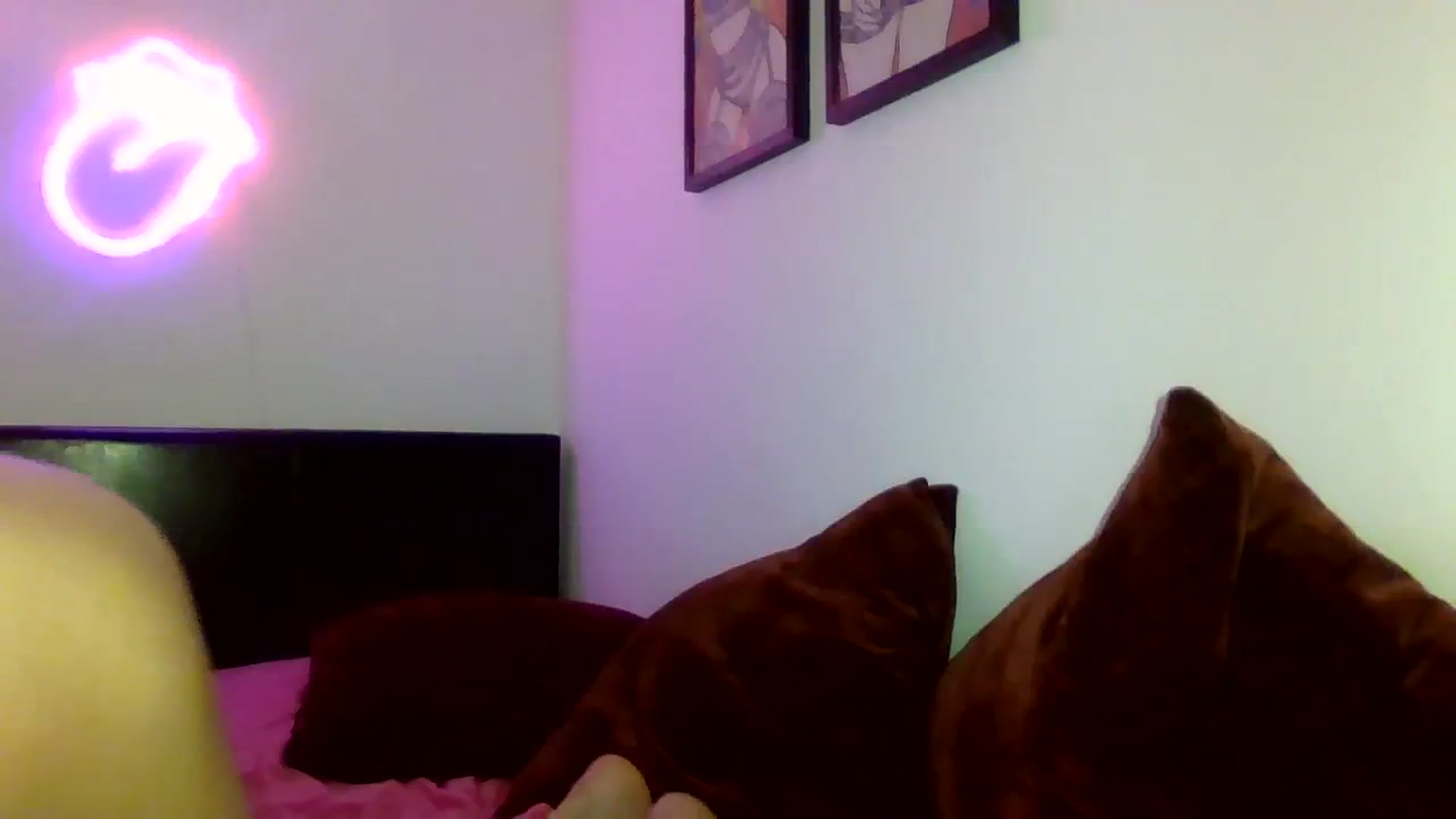 Gallery image thumbnail from Cherry_sour's myfreecams stream on, 01/18/2024, 22:24 image 13 of 20