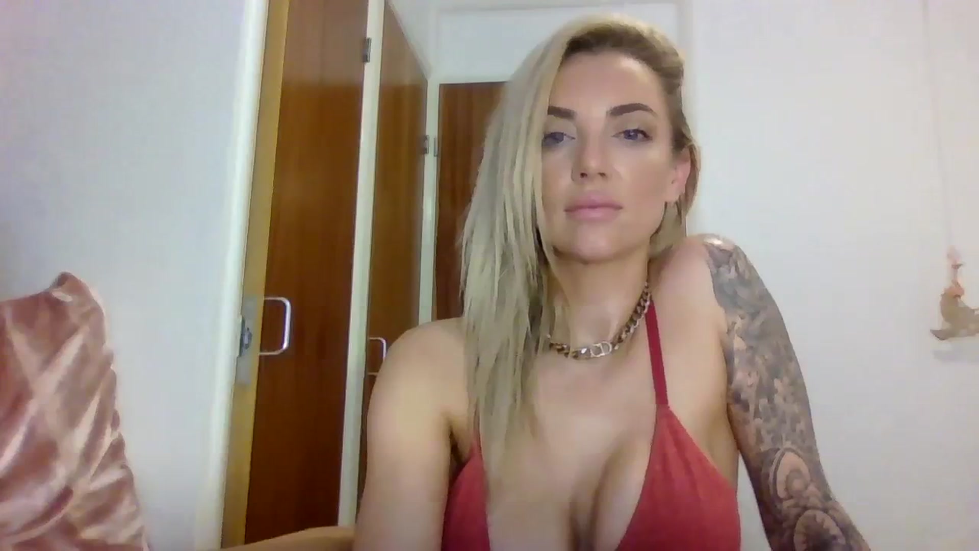 Gallery image thumbnail from Cherry_sour's myfreecams stream on, 01/19/2024, 13:57 image 5 of 20