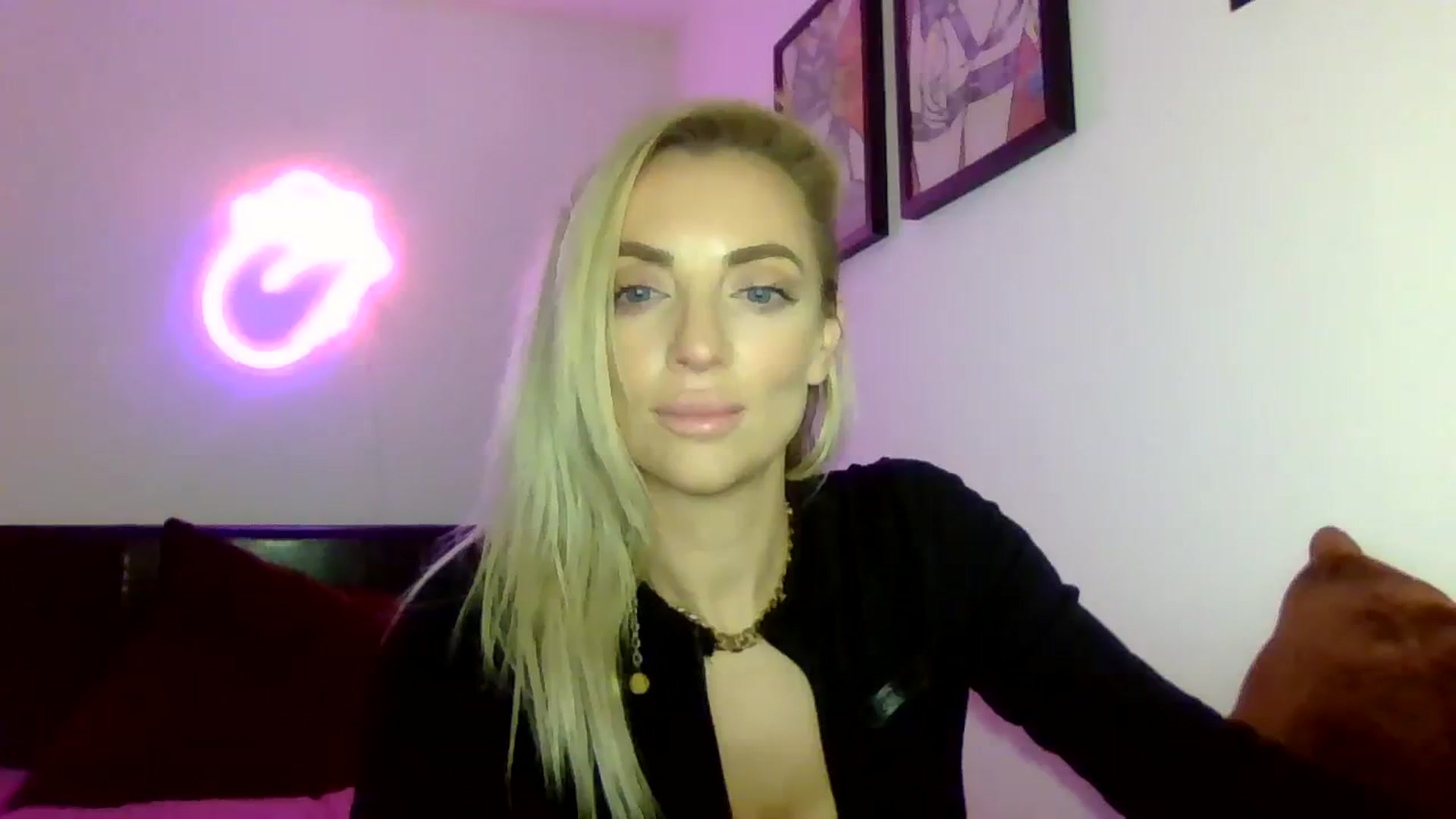 Gallery image thumbnail from Cherry_sour's myfreecams stream on, 01/19/2024, 21:58 image 11 of 20