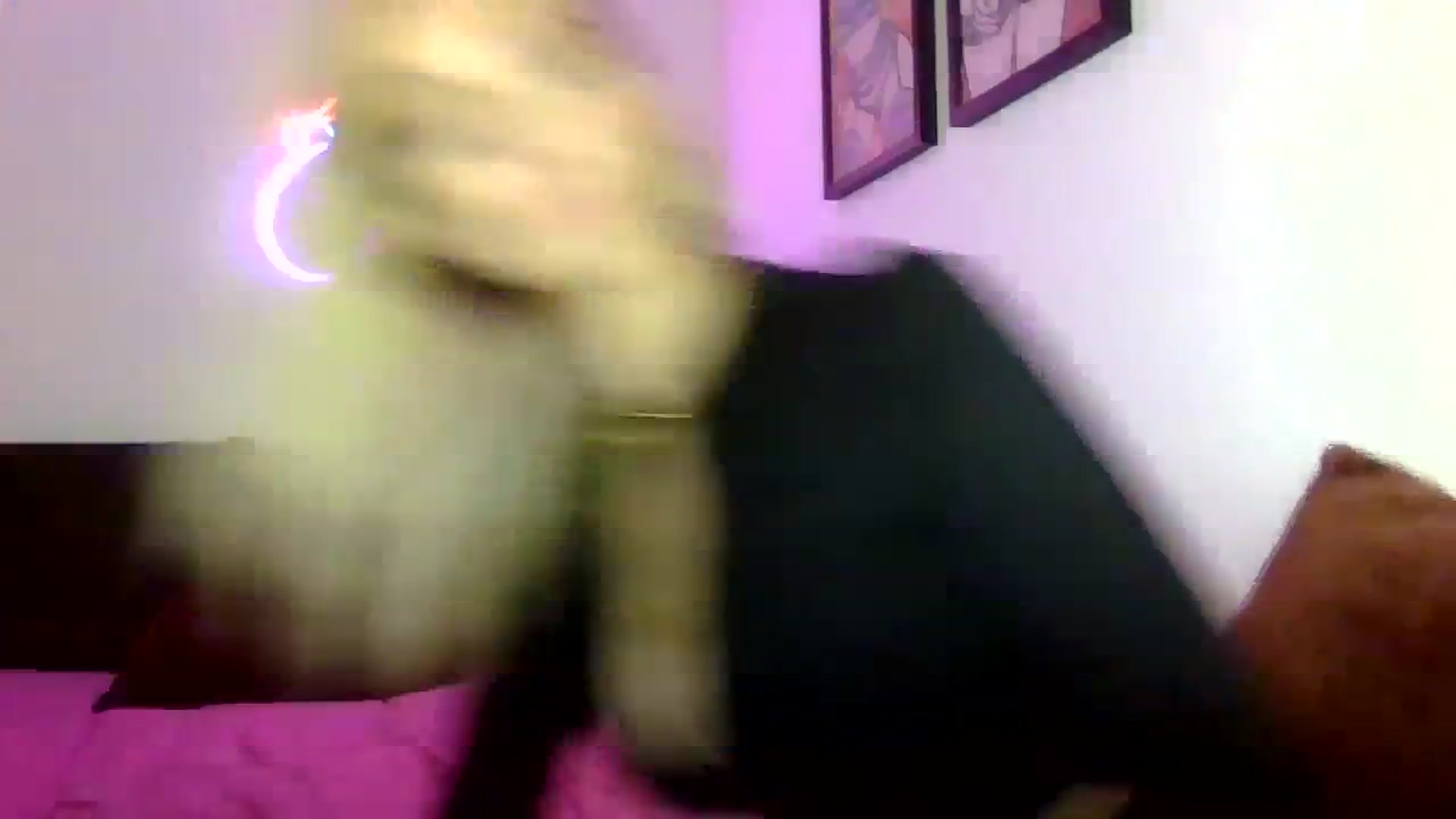 Gallery image thumbnail from Cherry_sour's myfreecams stream on, 01/19/2024, 21:58 image 9 of 20
