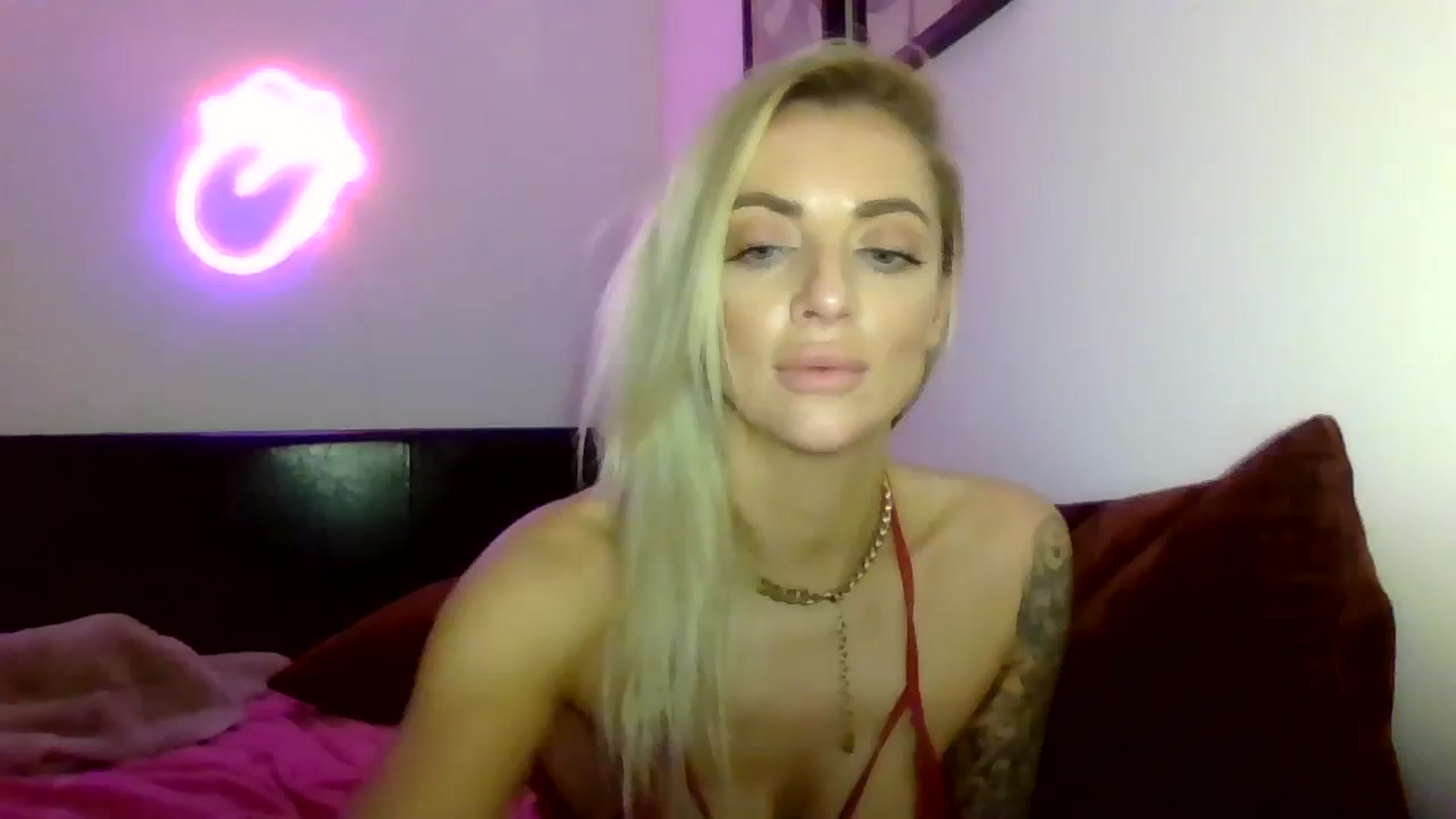 Gallery image thumbnail from Cherry_sour's myfreecams stream on, 01/23/2024, 21:12 image 16 of 20