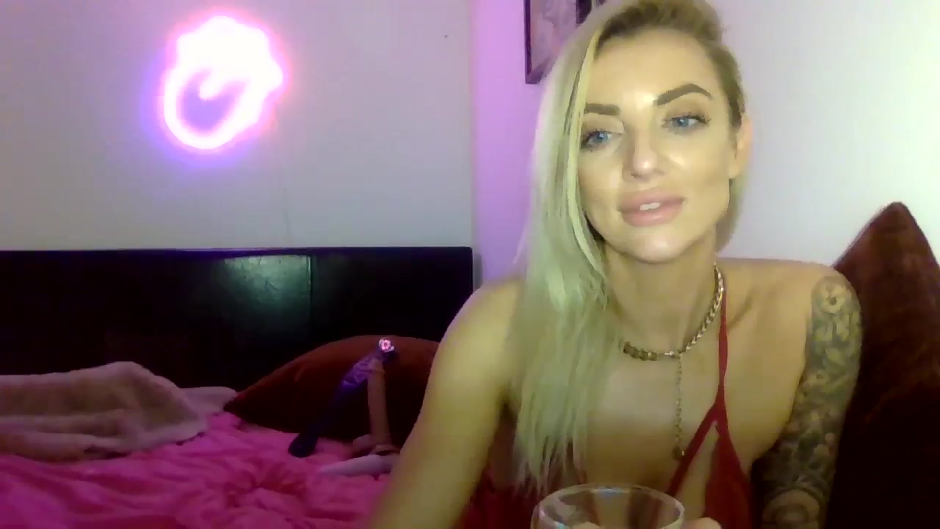 Gallery image thumbnail from Cherry_sour's myfreecams stream on, 01/23/2024, 21:12 image 2 of 20
