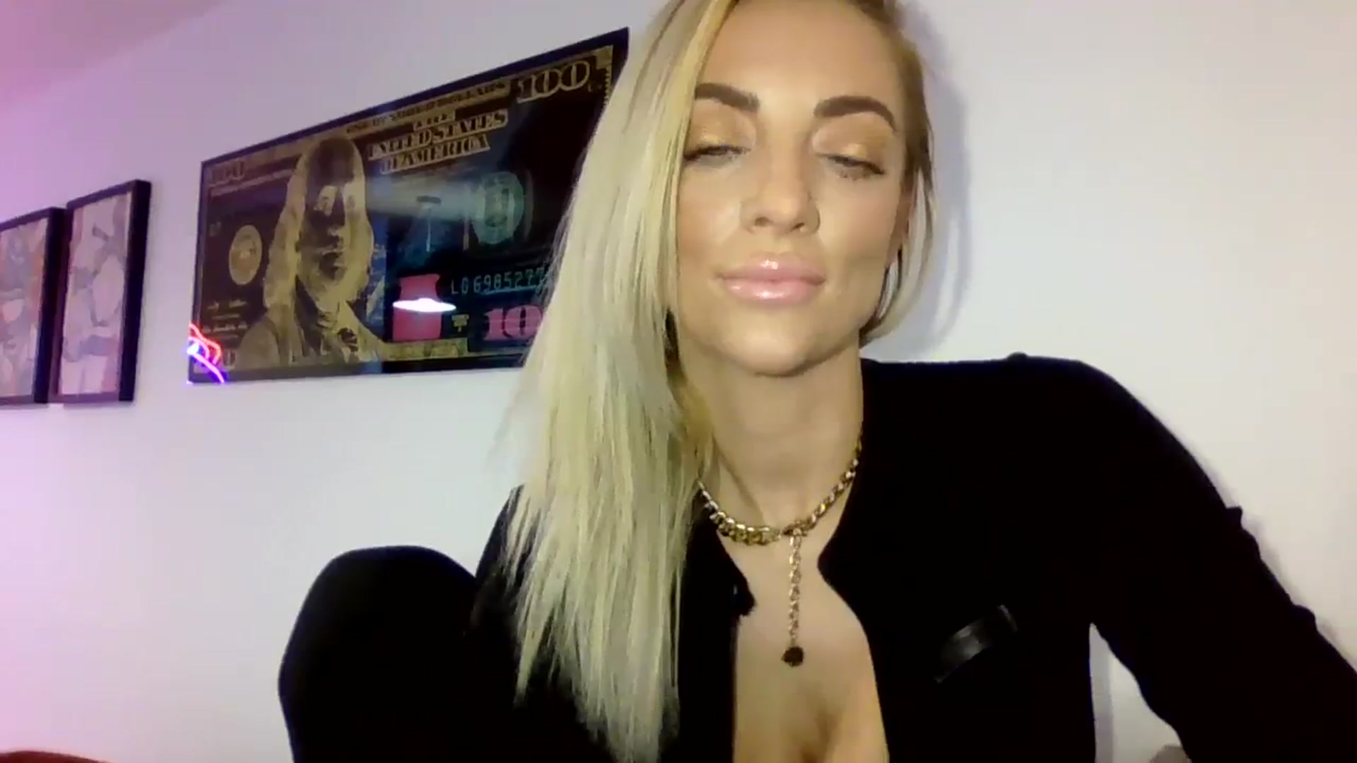 Gallery image thumbnail from Cherry_sour's myfreecams stream on, 01/25/2024, 13:01 image 12 of 20