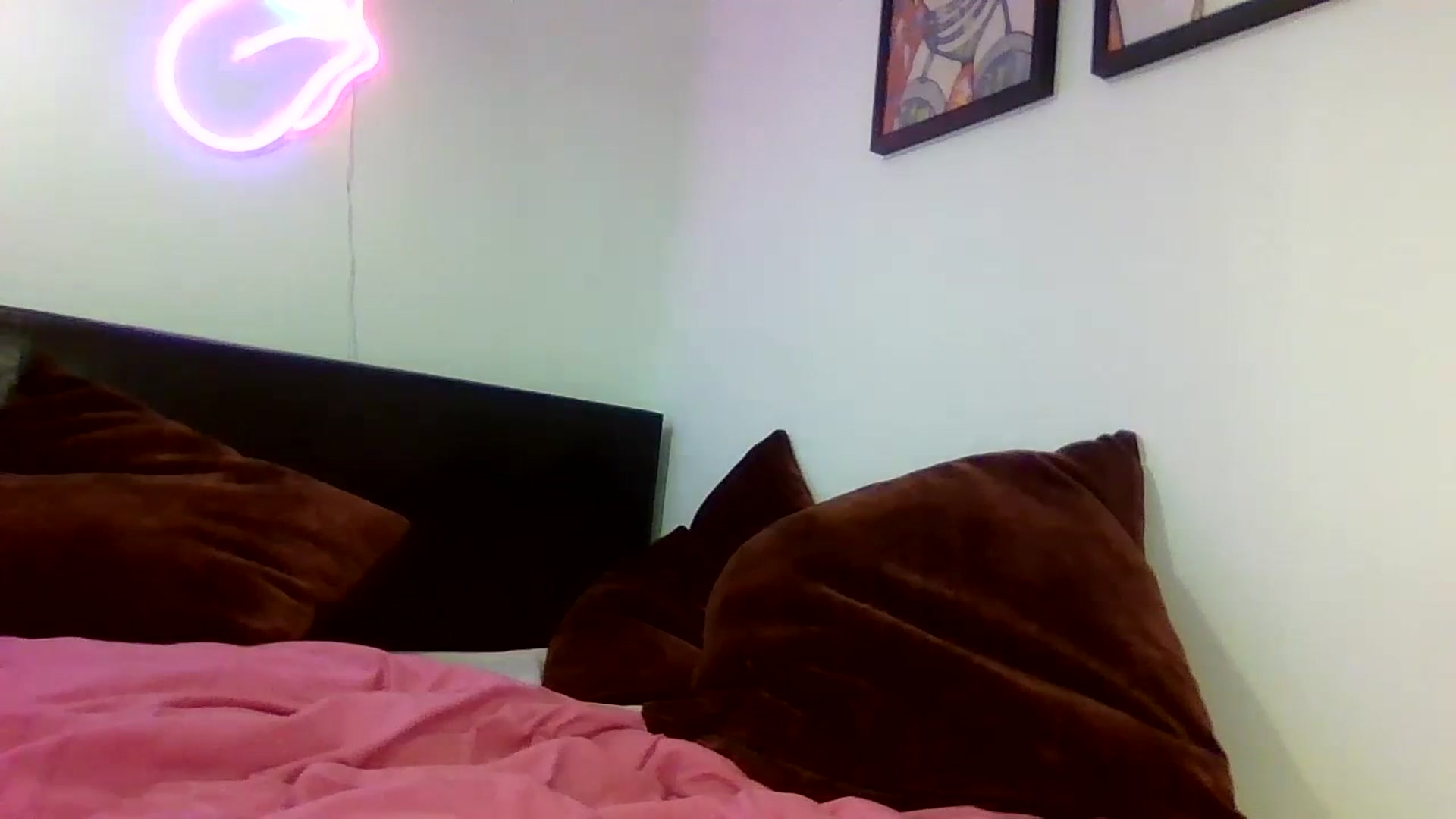 Gallery image thumbnail from Cherry_sour's myfreecams stream on, 02/13/2024, 12:37 image 3 of 20