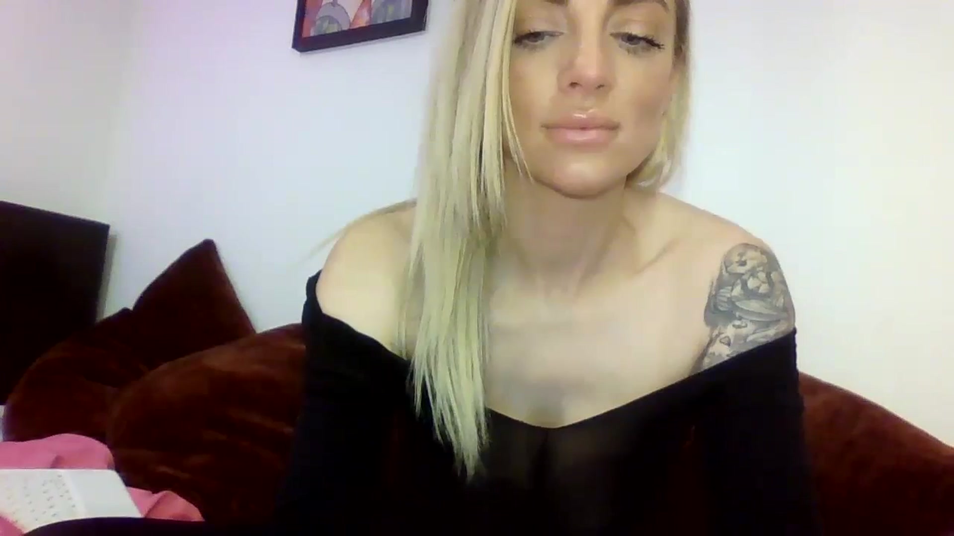 Gallery image thumbnail from Cherry_sour's myfreecams stream on, 02/13/2024, 15:49 image 9 of 20