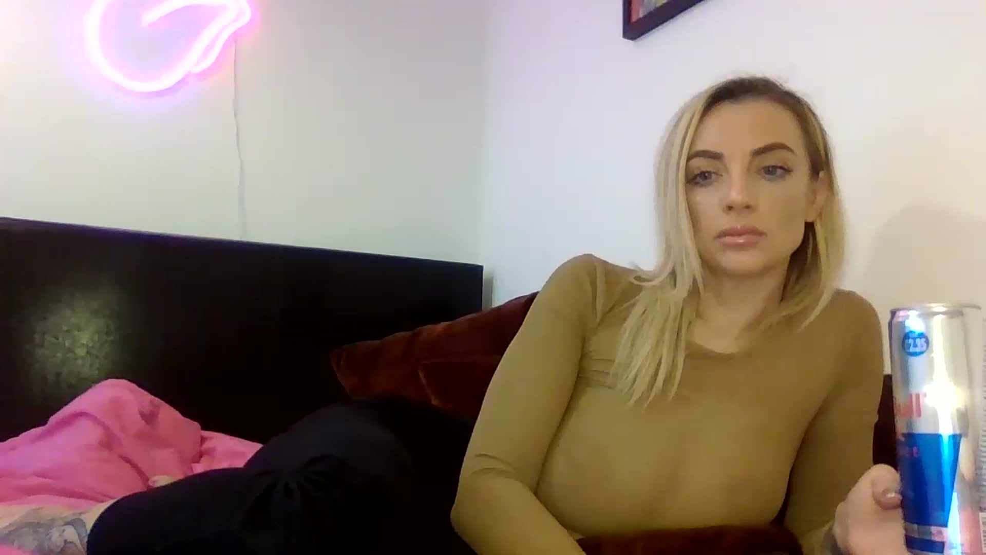 Gallery image thumbnail from Cherry_sour's myfreecams stream on, 02/15/2024, 12:27 image 17 of 20
