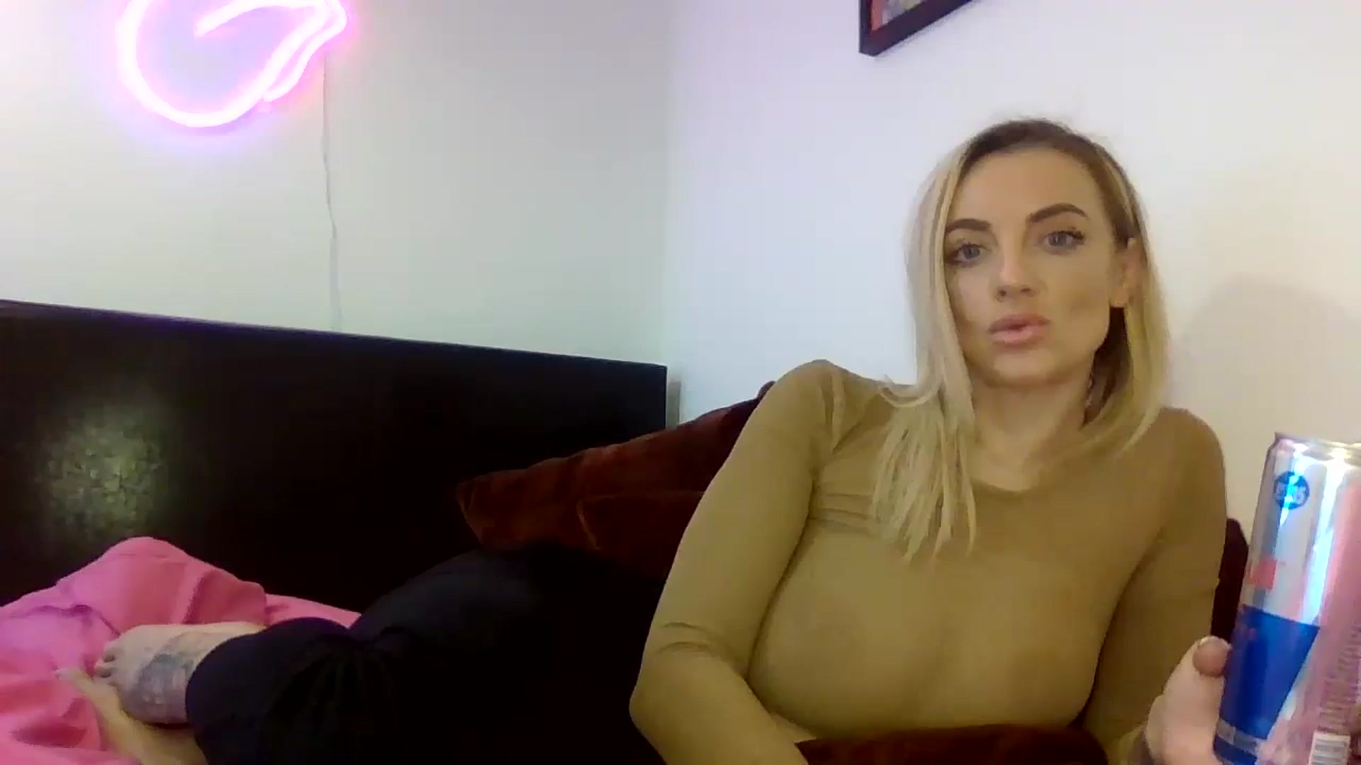 Gallery image thumbnail from Cherry_sour's myfreecams stream on, 02/15/2024, 12:27 image 19 of 20