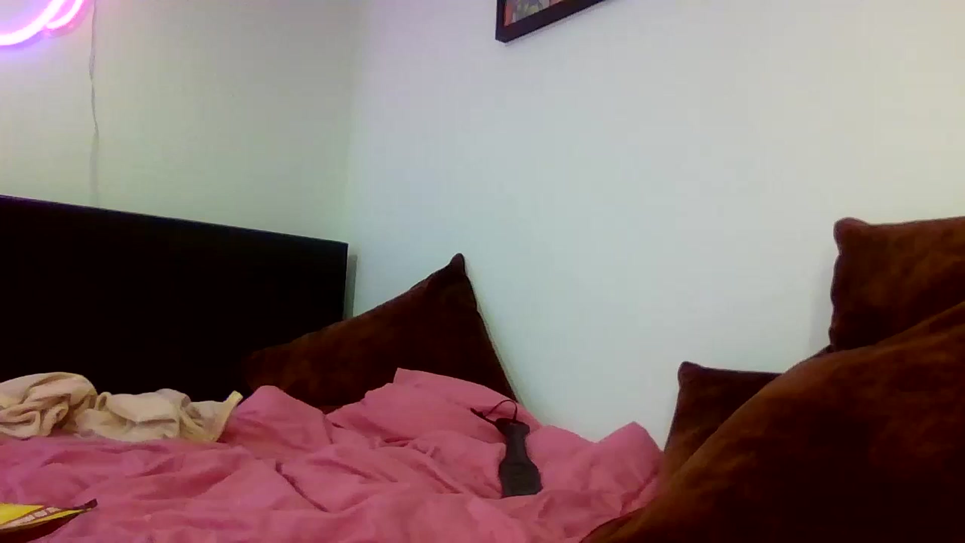 Gallery image thumbnail from Cherry_sour's myfreecams stream on, 02/19/2024, 16:34 image 16 of 20