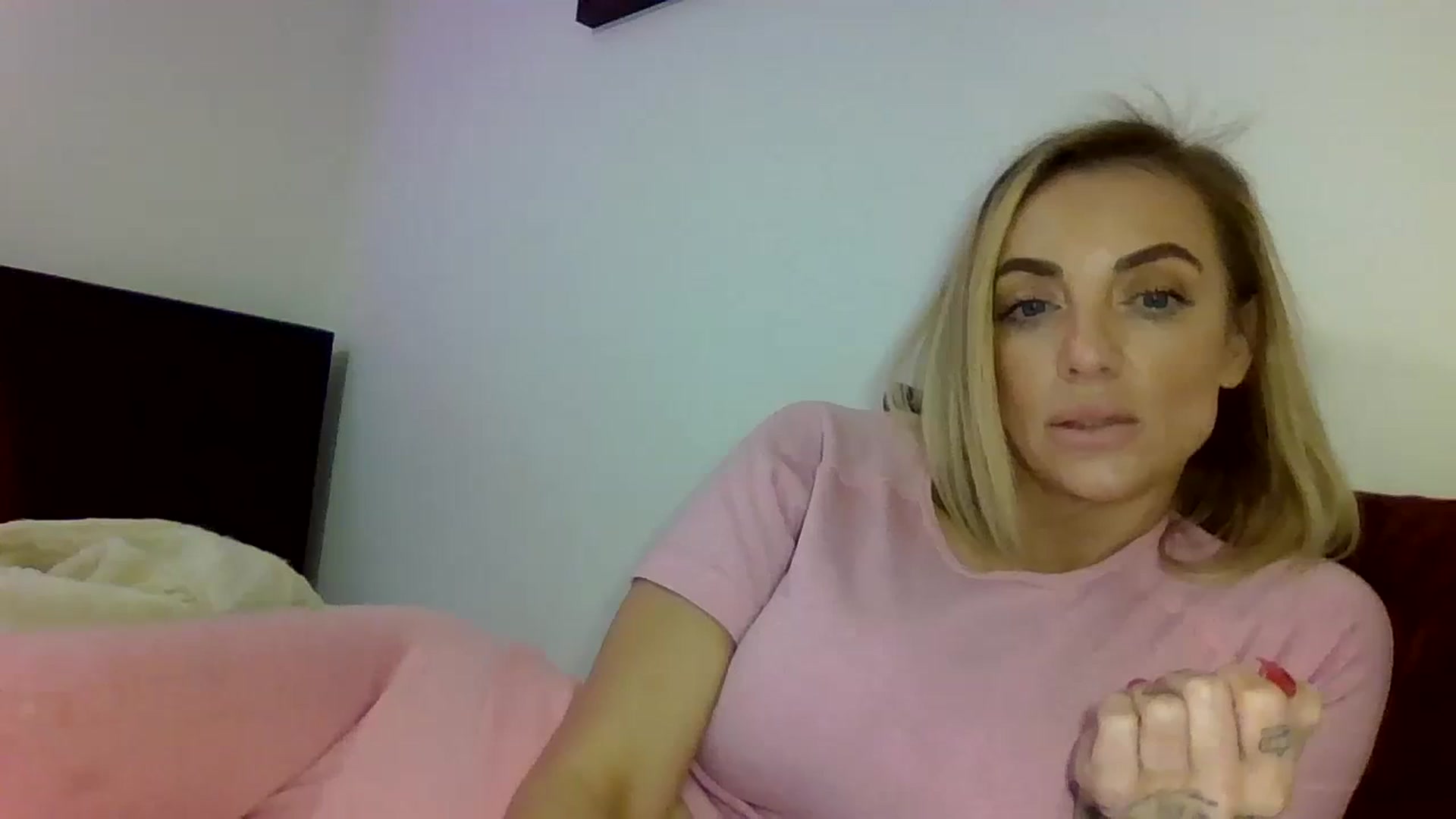 Gallery image thumbnail from Cherry_sour's myfreecams stream on, 02/28/2024, 15:29 image 15 of 20