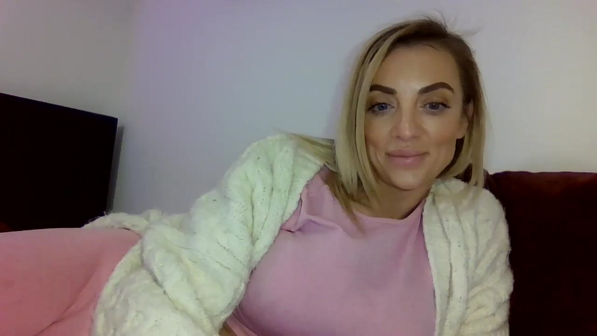 Gallery image thumbnail from Cherry_sour's myfreecams stream on, 02/28/2024, 15:29 image 2 of 20