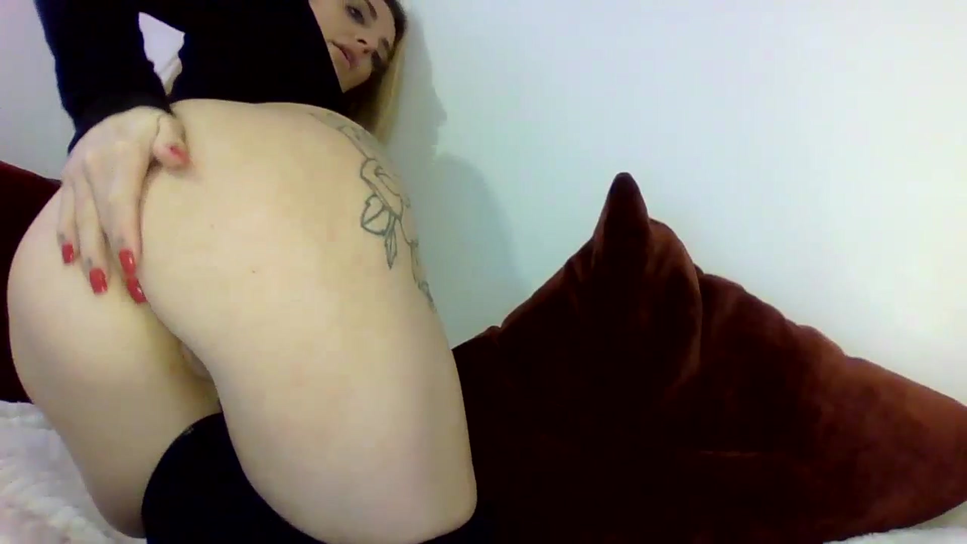 Gallery image thumbnail from Cherry_sour's myfreecams stream on, 03/07/2024, 12:18 image 17 of 20