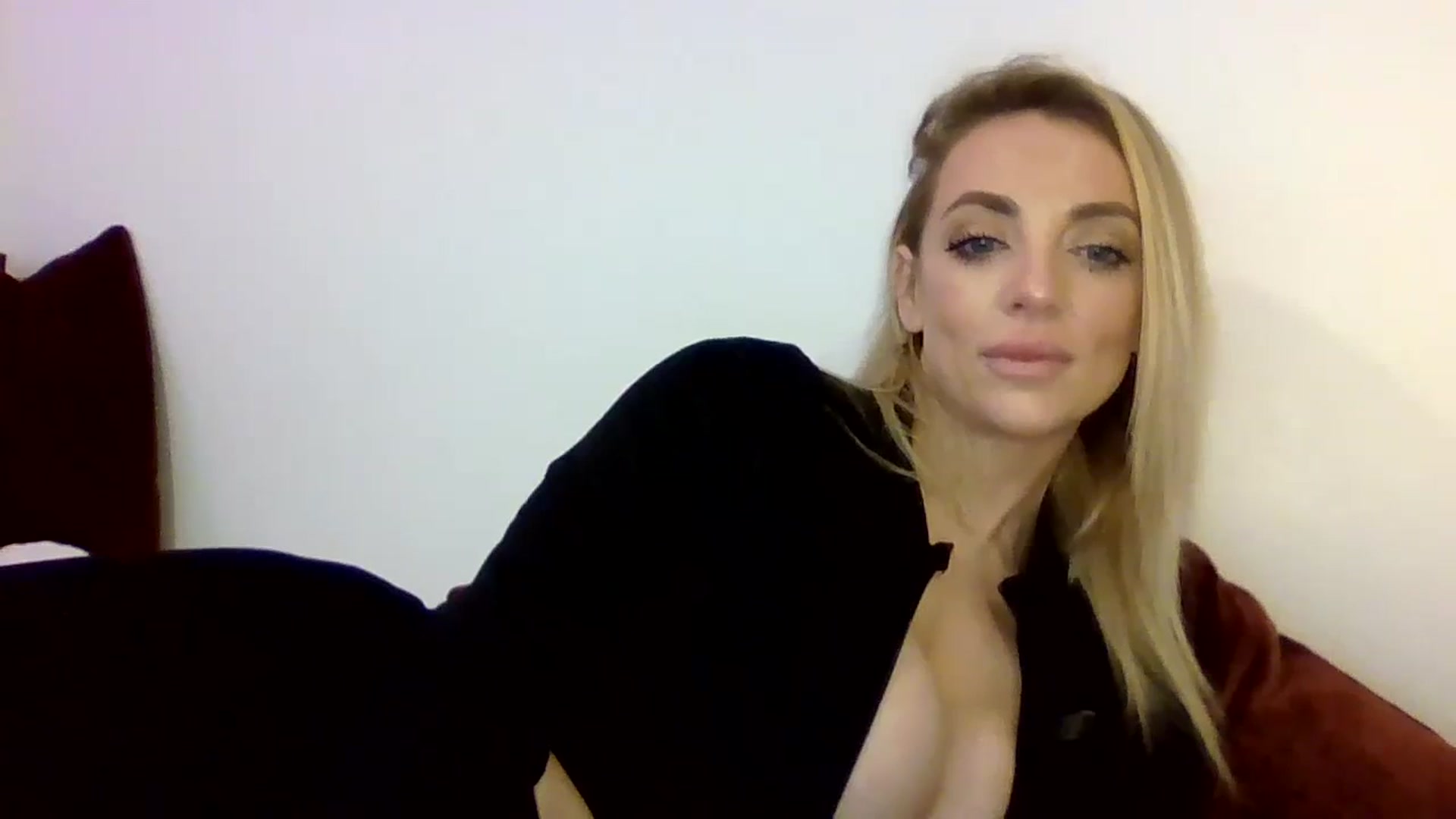 Gallery image thumbnail from Cherry_sour's myfreecams stream on, 03/07/2024, 12:18 image 2 of 20