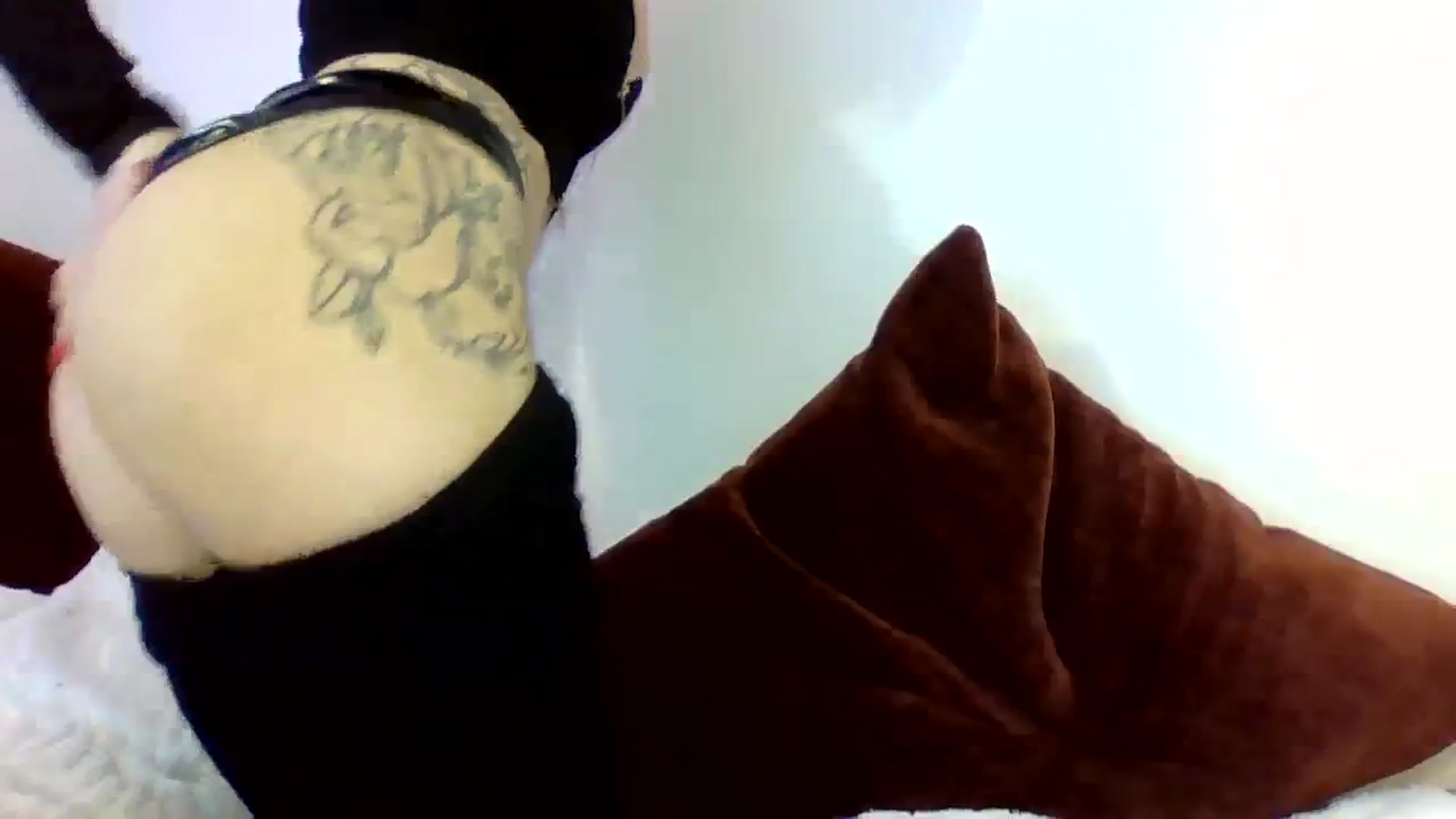 Gallery image thumbnail from Cherry_sour's myfreecams stream on, 03/07/2024, 12:18 image 11 of 20