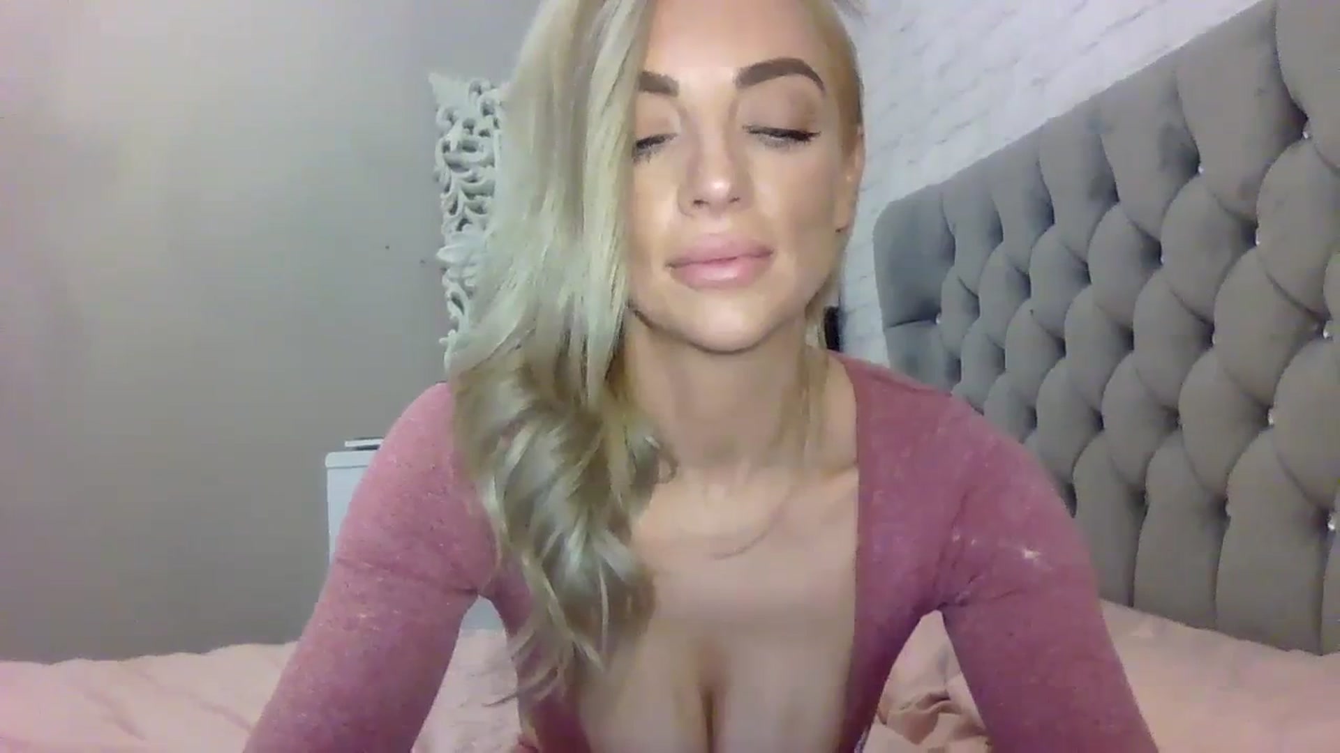Gallery image thumbnail from Cherry_sour's myfreecams stream on, 03/20/2024, 15:35 image 11 of 20