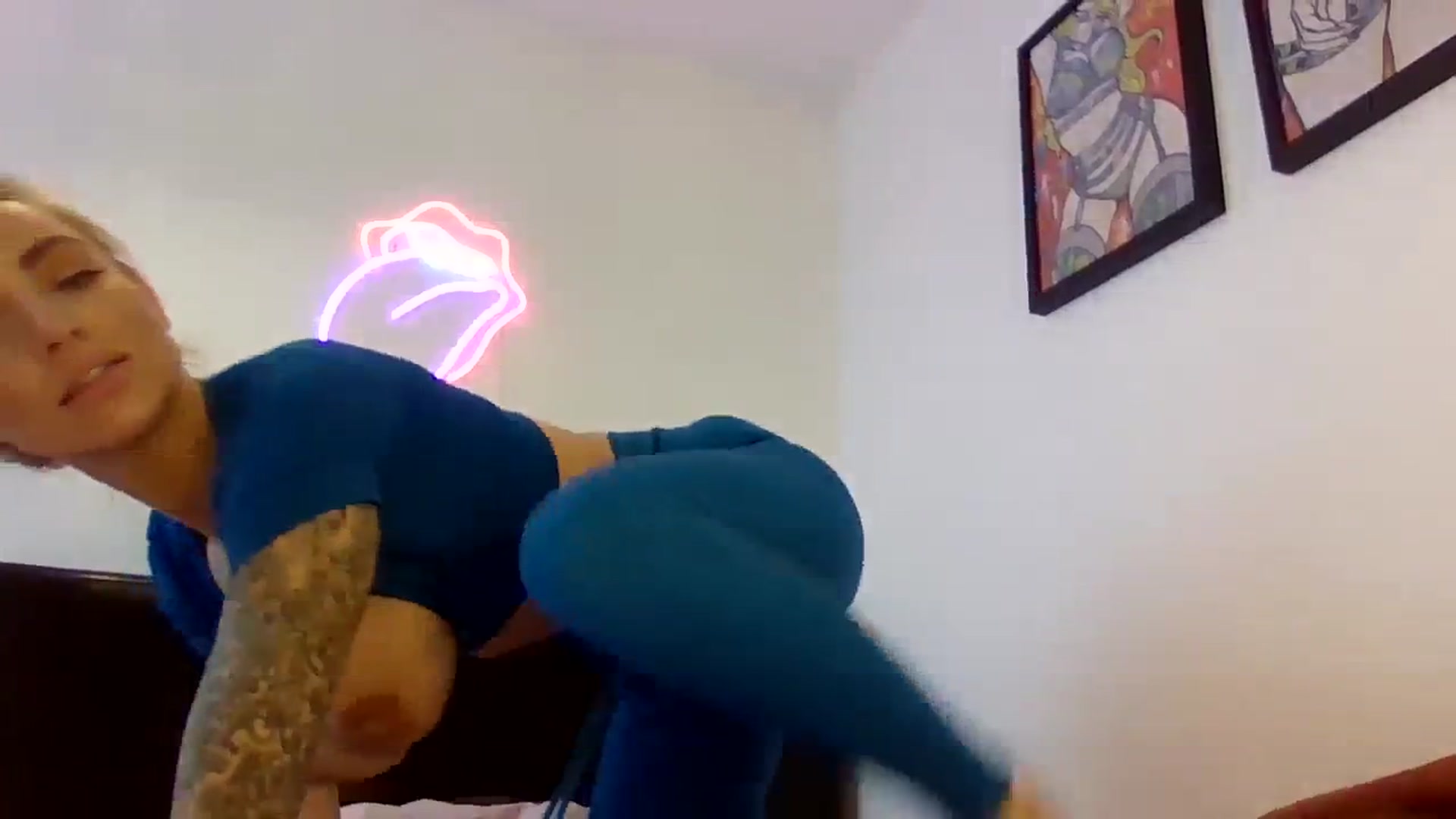 Gallery image thumbnail from Cherry_sour's myfreecams stream on, 04/15/2024, 13:52 image 16 of 20