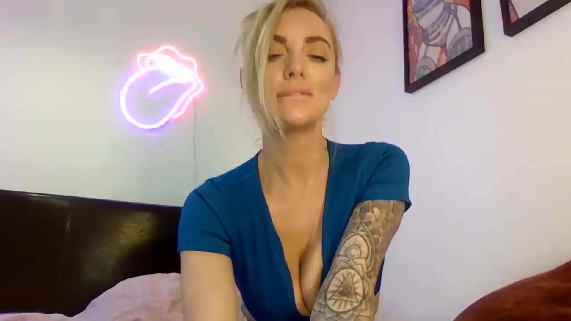 Gallery image thumbnail from Cherry_sour's myfreecams stream on, 04/15/2024, 13:52 image 5 of 20
