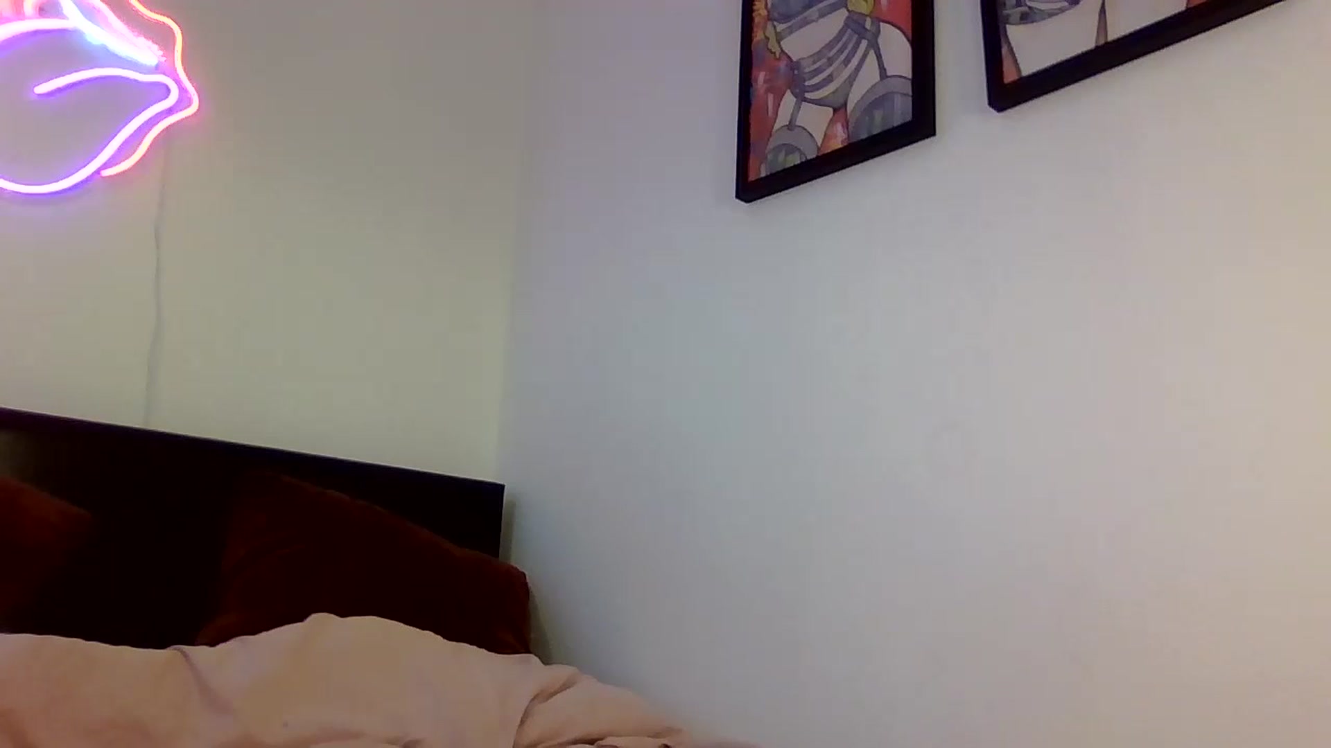 Gallery image thumbnail from Cherry_sour's myfreecams stream on, 04/16/2024, 11:35 image 18 of 20