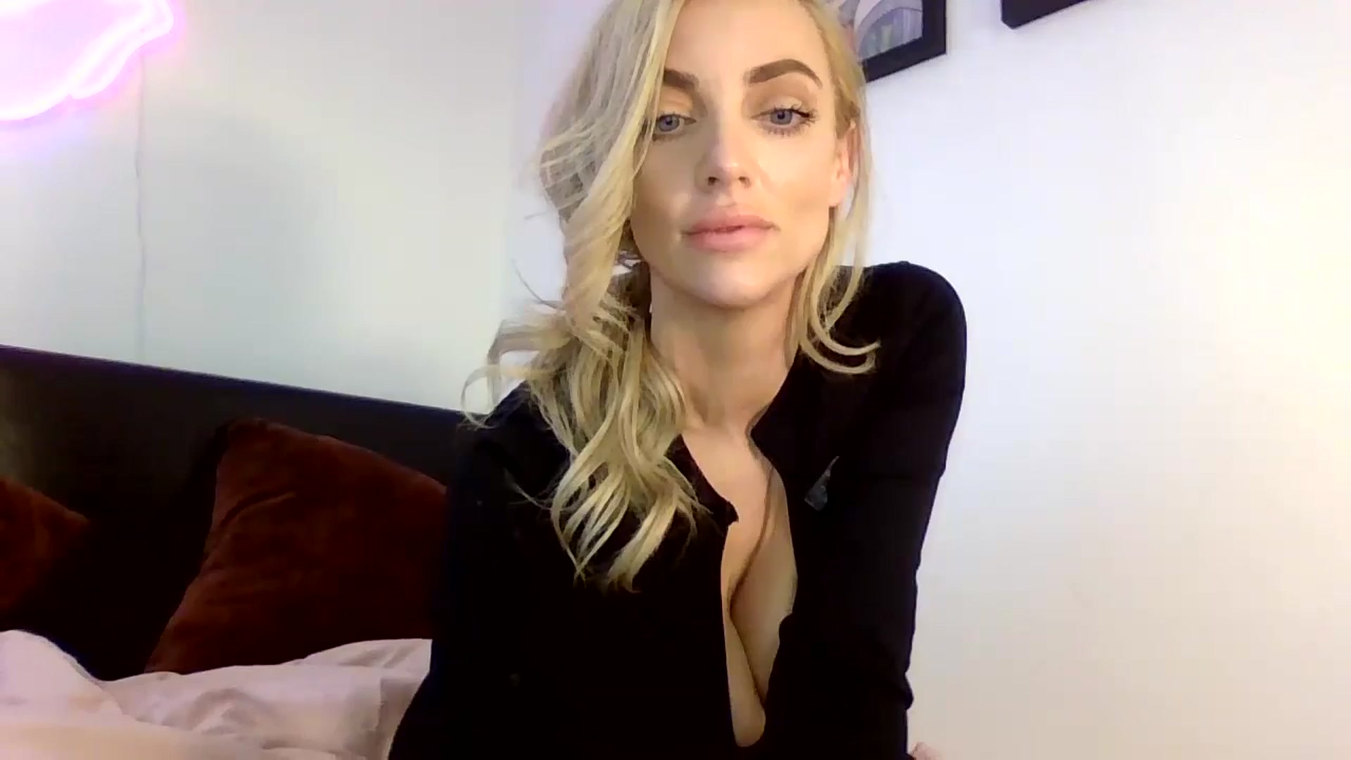 Gallery image thumbnail from Cherry_sour's myfreecams stream on, 04/16/2024, 13:16 image 20 of 20