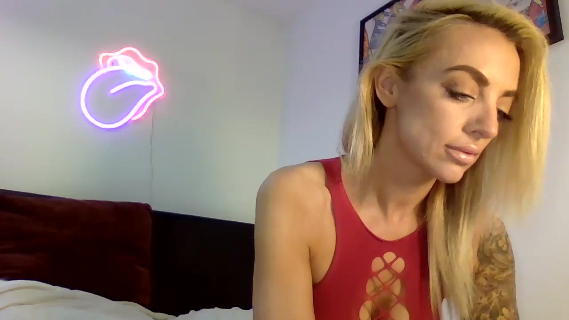 Gallery image thumbnail from Cherry_sour's myfreecams stream on, 05/08/2024, 11:18 image 2 of 20