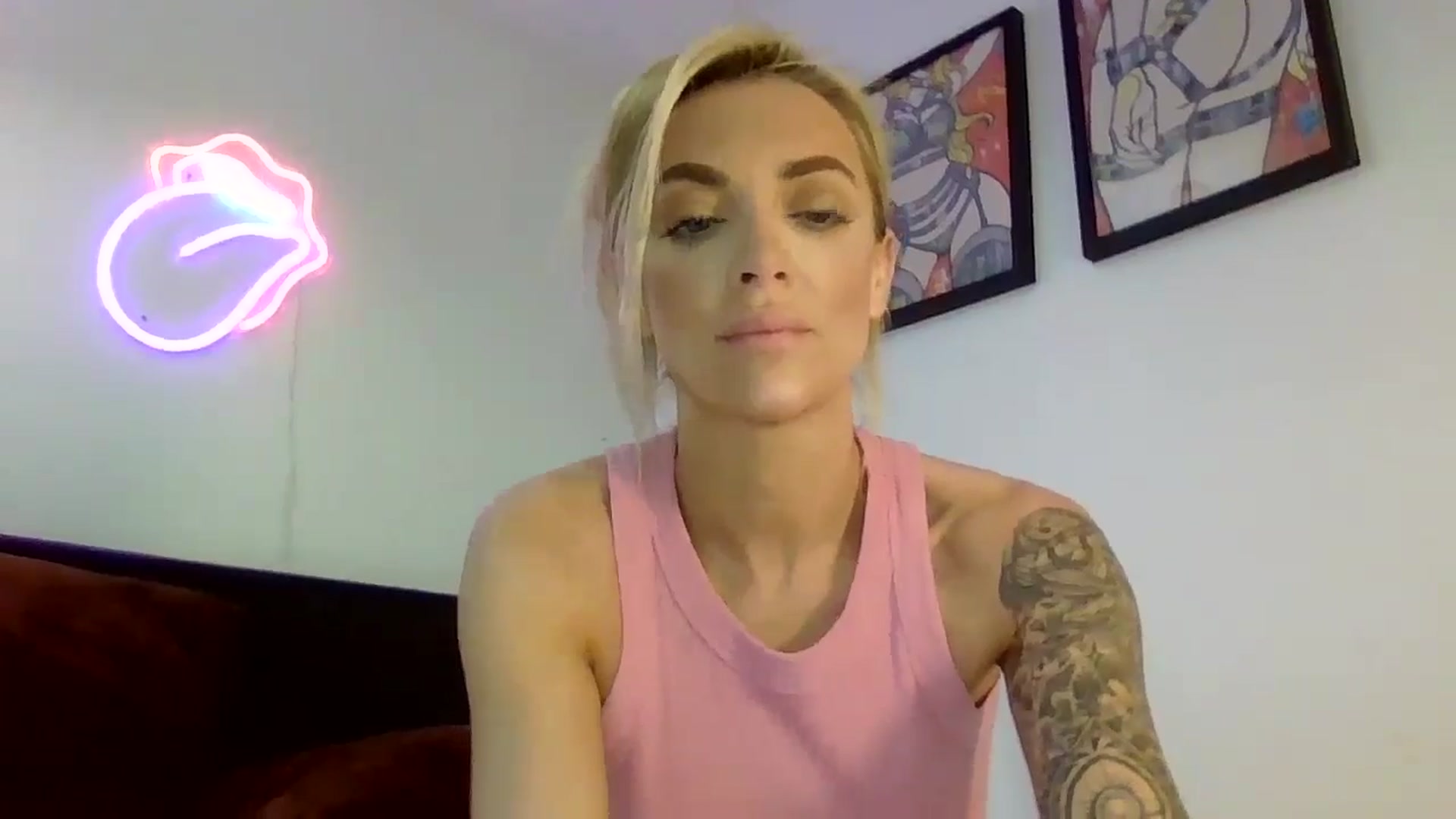 Gallery image thumbnail from Cherry_sour's myfreecams stream on, 05/13/2024, 10:37 image 10 of 20