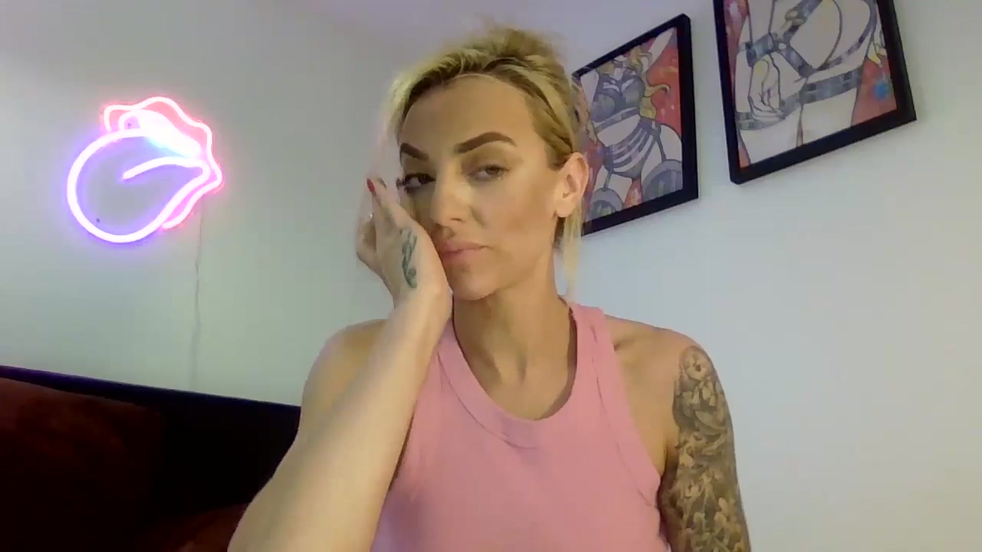 Gallery image thumbnail from Cherry_sour's myfreecams stream on, 05/13/2024, 10:37 image 9 of 20