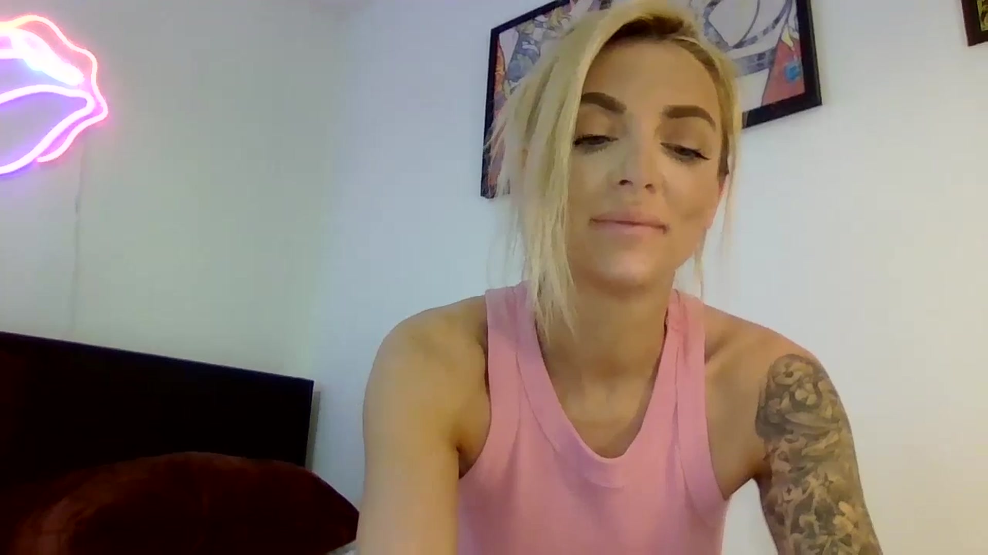 Gallery image thumbnail from Cherry_sour's myfreecams stream on, 05/13/2024, 11:48 image 4 of 20