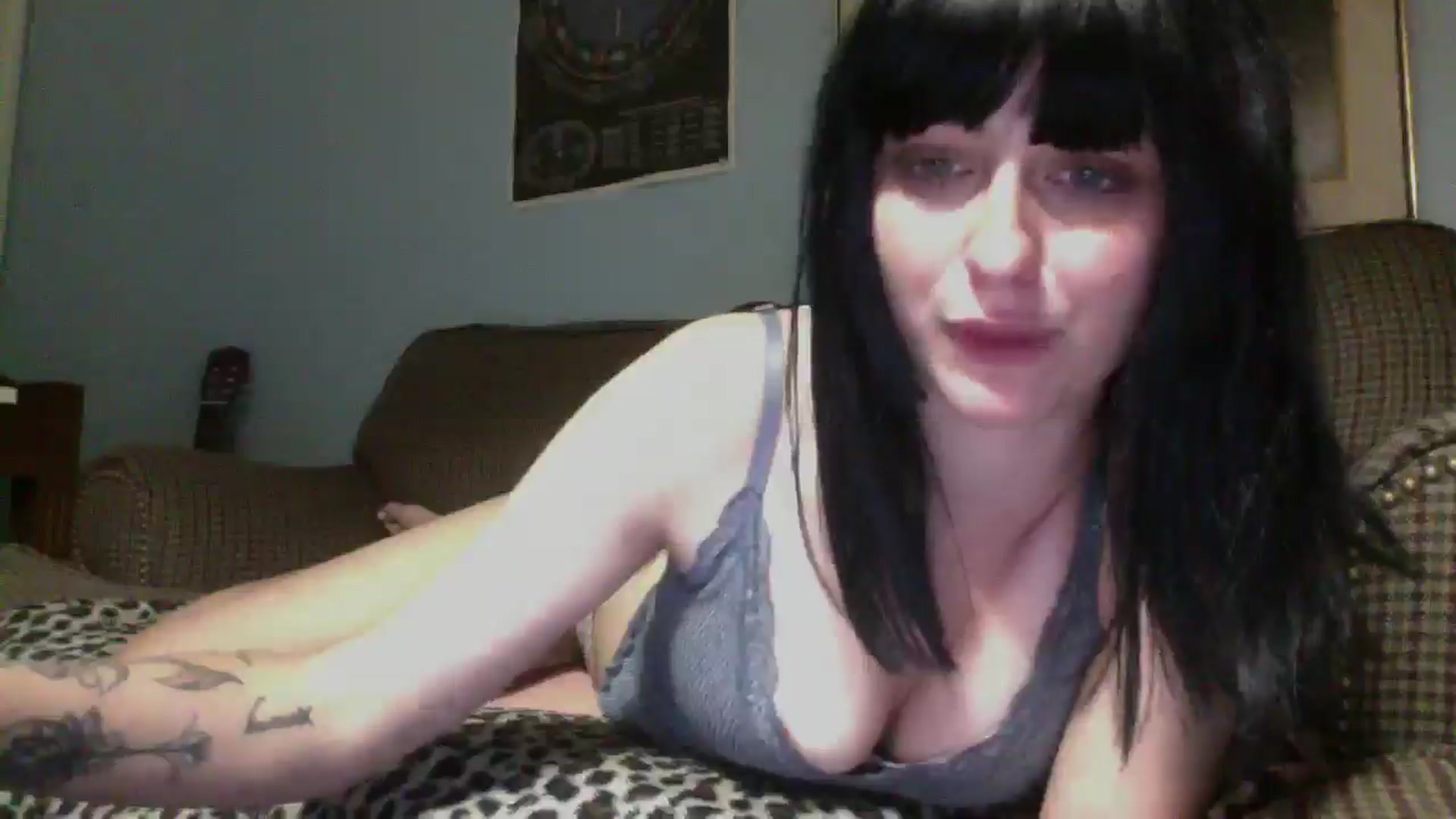 Gallery image thumbnail from Cherryblushxo's myfreecams stream on, 05/06/2025, 10:26 image 14 of 20