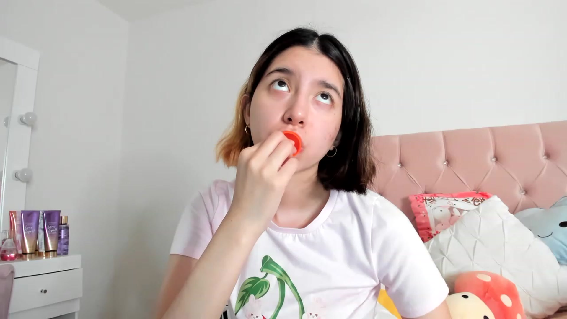 Gallery image thumbnail from Cherrycute666's myfreecams stream on, 11/15/2022, 05:58 image 7 of 20