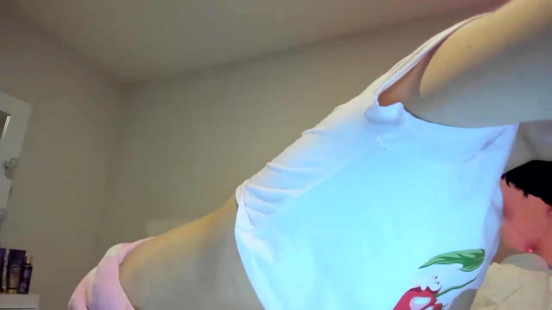 Gallery image thumbnail from Cherrycute666's myfreecams stream on, 11/15/2022, 08:06 image 3 of 20