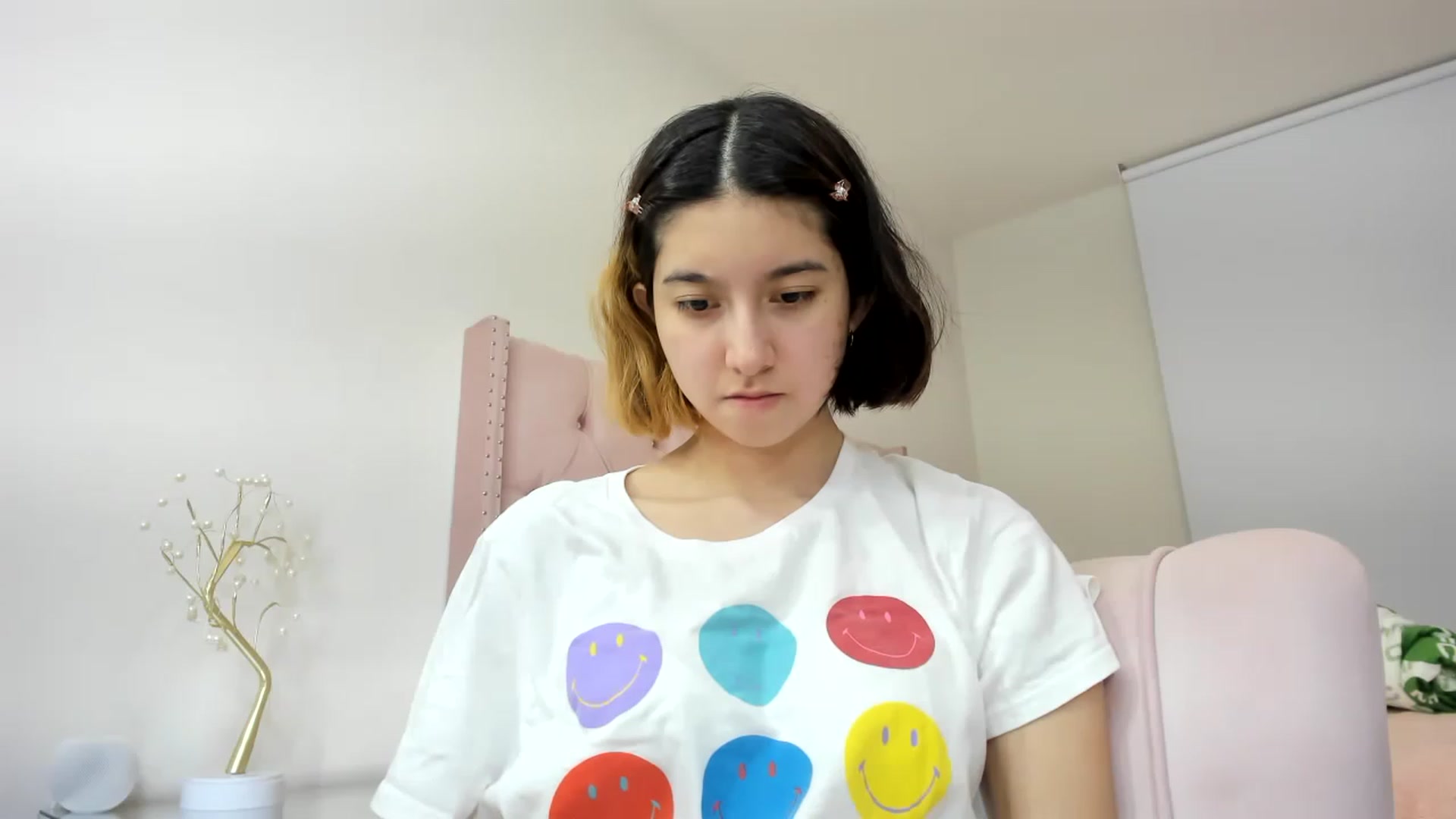 Gallery image thumbnail from Cherrycute666's myfreecams stream on, 11/16/2022, 08:11 image 6 of 20
