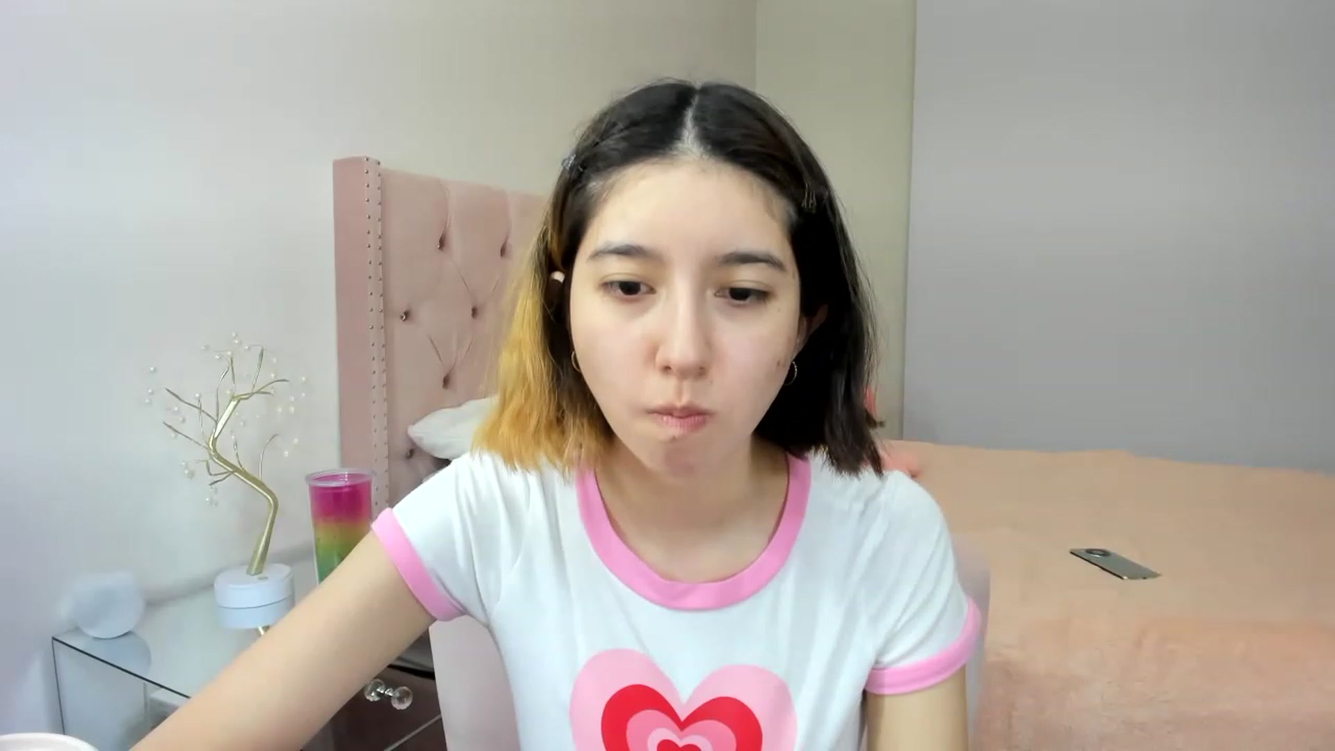 Gallery image thumbnail from Cherrycute666's myfreecams stream on, 11/18/2022, 02:25 image 2 of 20