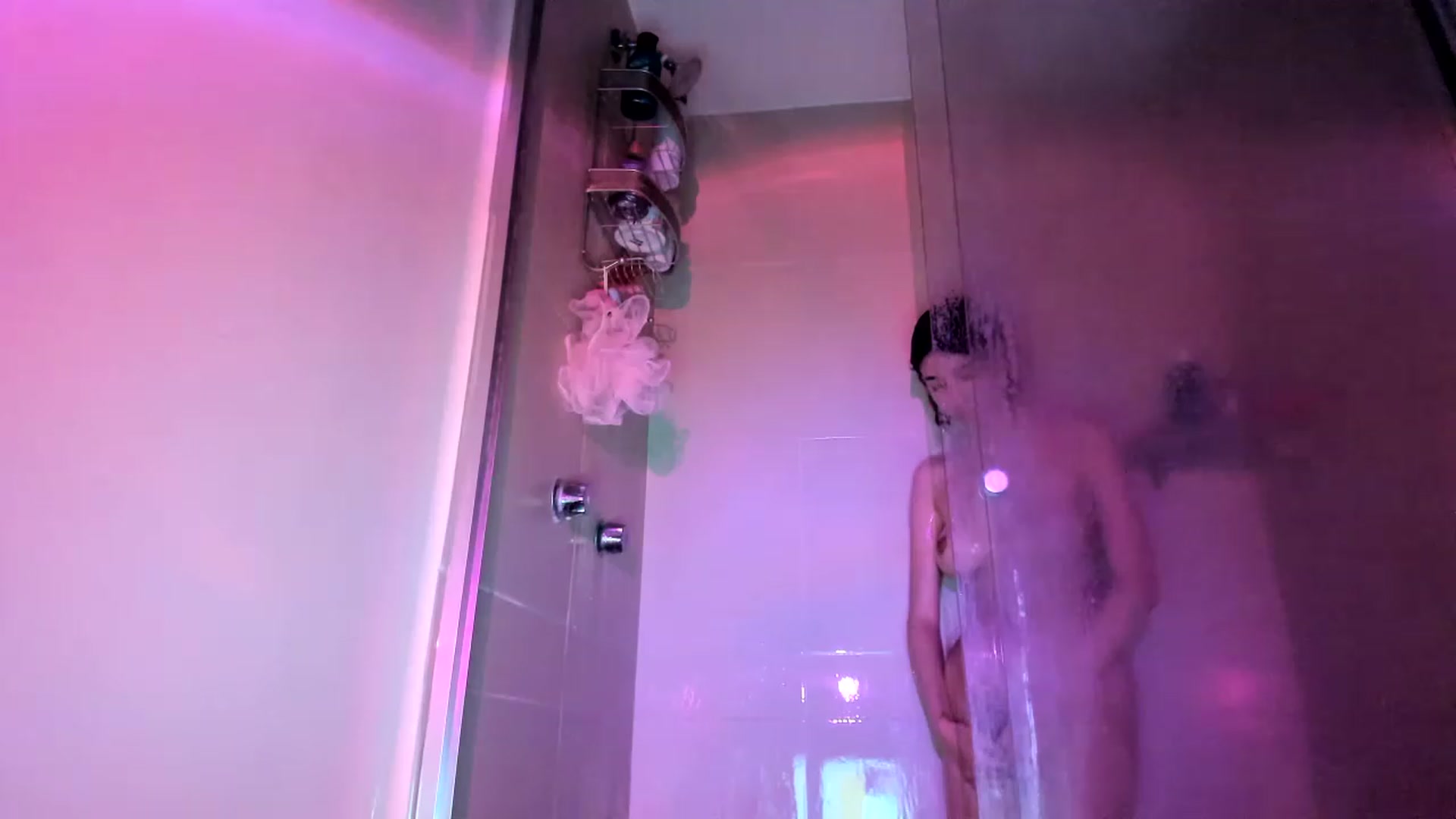 Gallery image thumbnail from Cherrycute666's myfreecams stream on, 11/18/2022, 09:40 image 15 of 20