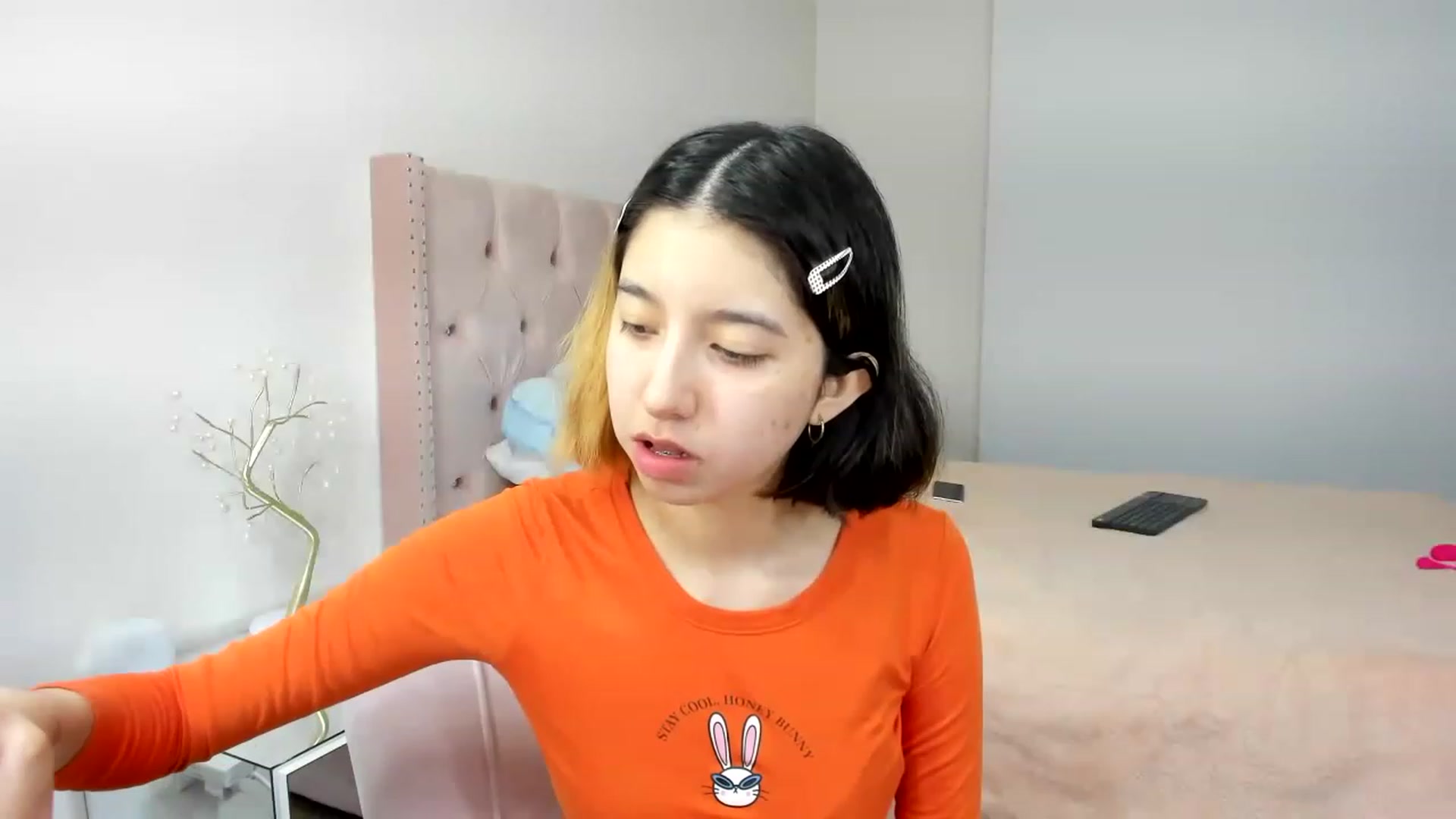 Gallery image thumbnail from Cherrycute666's myfreecams stream on, 11/20/2022, 01:15 image 7 of 20