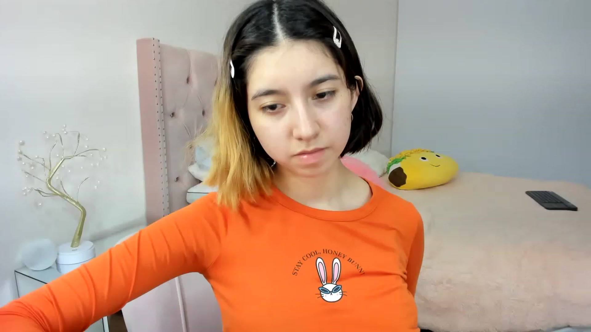 Gallery image thumbnail from Cherrycute666's myfreecams stream on, 11/20/2022, 05:44 image 19 of 20