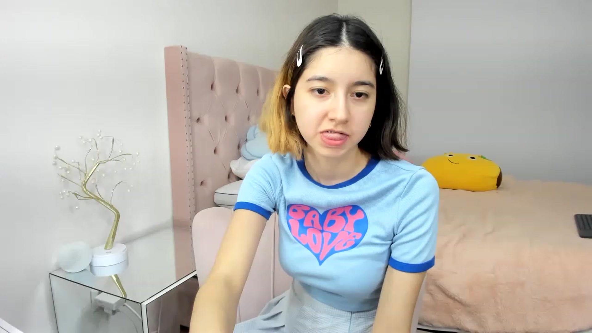 Gallery image thumbnail from Cherrycute666's myfreecams stream on, 11/22/2022, 05:16 image 10 of 20